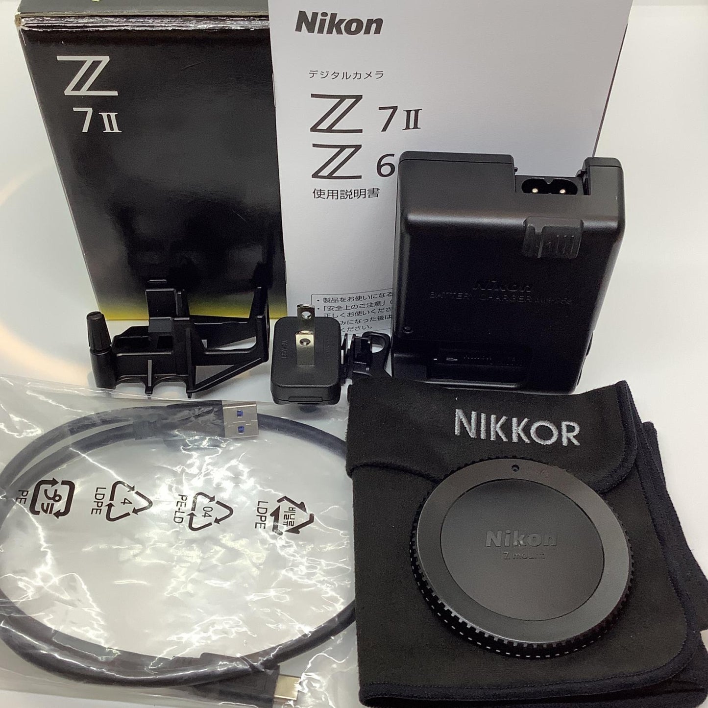 【全額返金保証】【最速発送】Nikon デジタル一眼 Z7 II ボディ ブラック 超美品 動作確認済