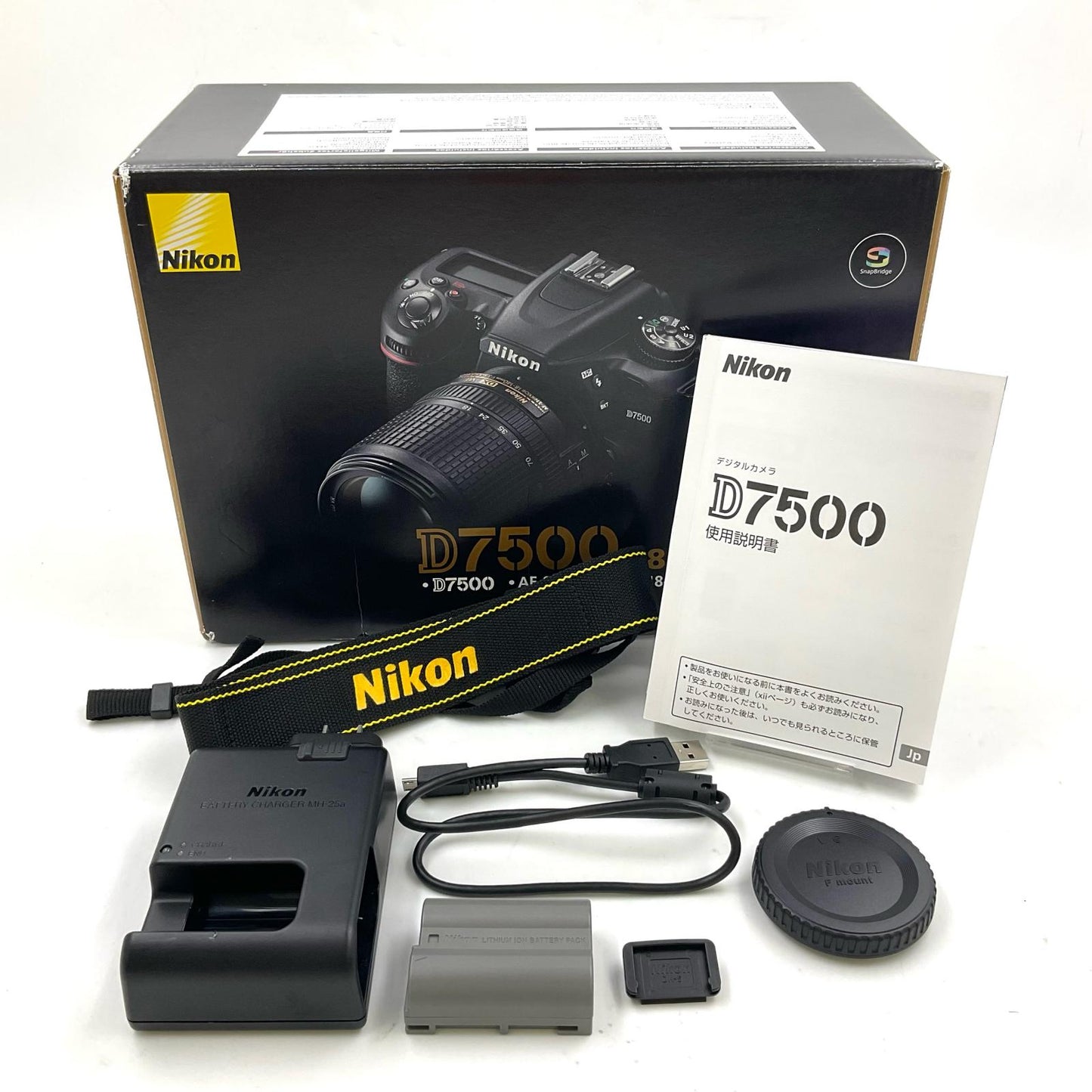 【全額返金保証】【最速発送】Nikon デジタル一眼 D7500 ボディ ブラック 美品 動作確認済