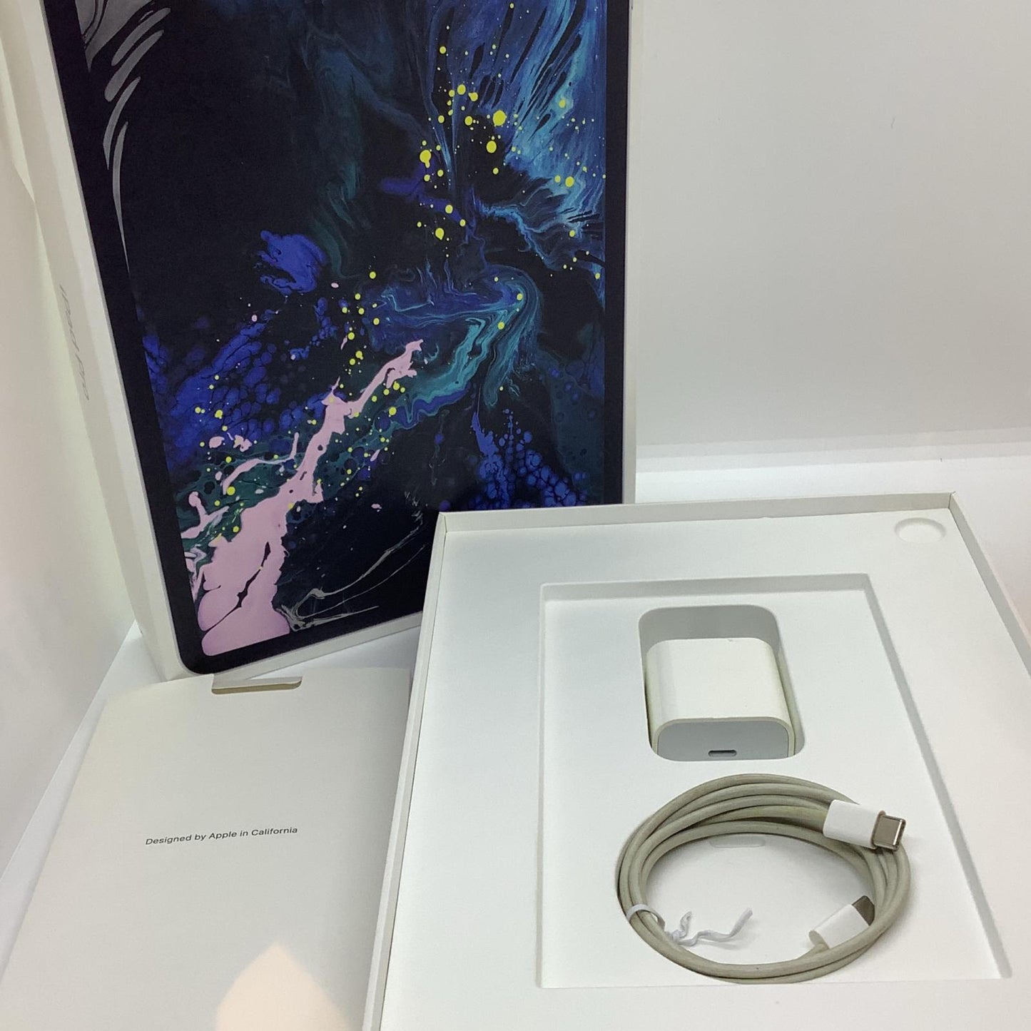 【全額返金保証】【最速発送】Apple iPad Pro 11インチ 第1世代 256GB シルバー Wi-Fi 美品 動作確認済