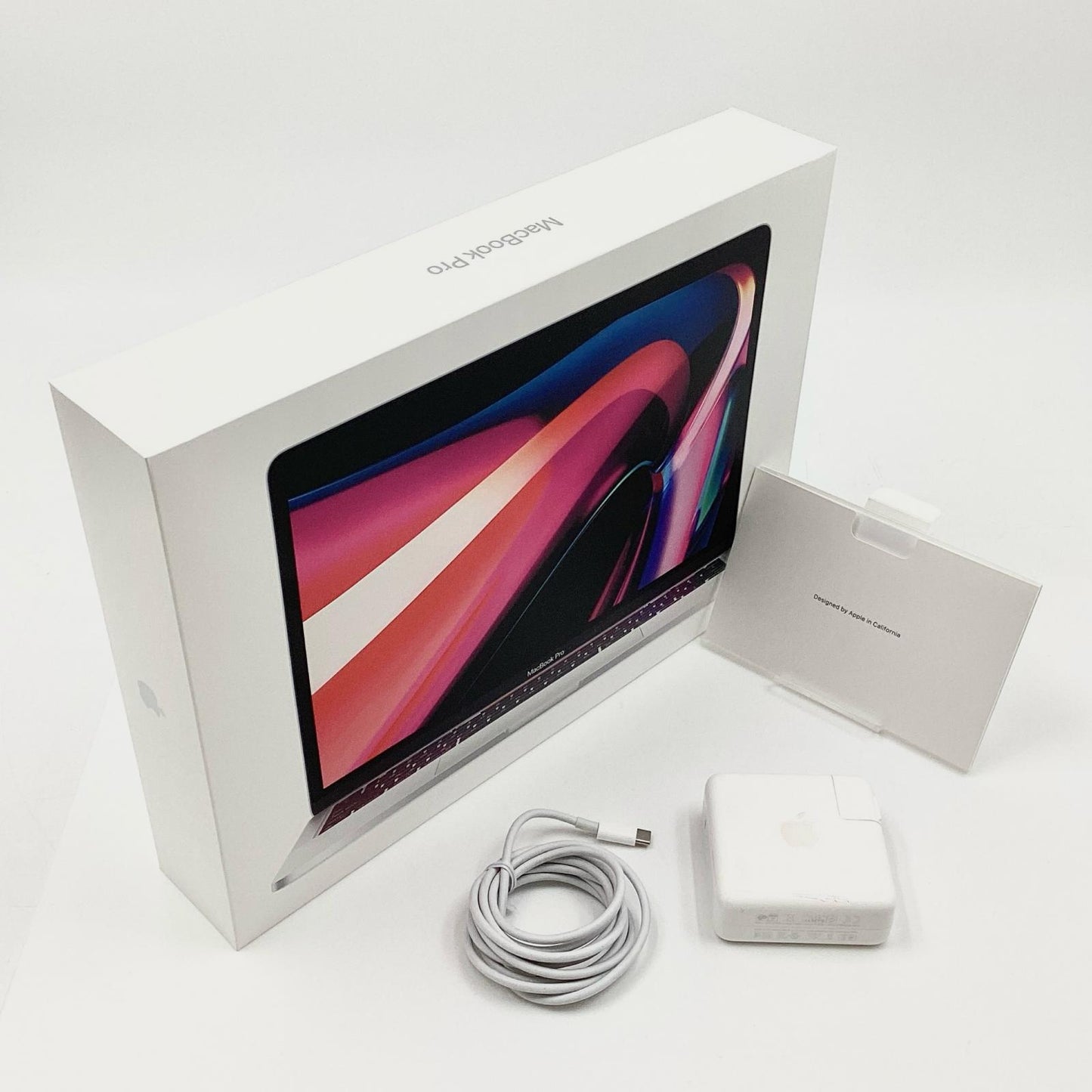 【全額返金保証】【最速発送】Apple MacBook Pro 13インチ 2020 Apple M1 8GB SSD 256GB シルバー 96% 動作確認済