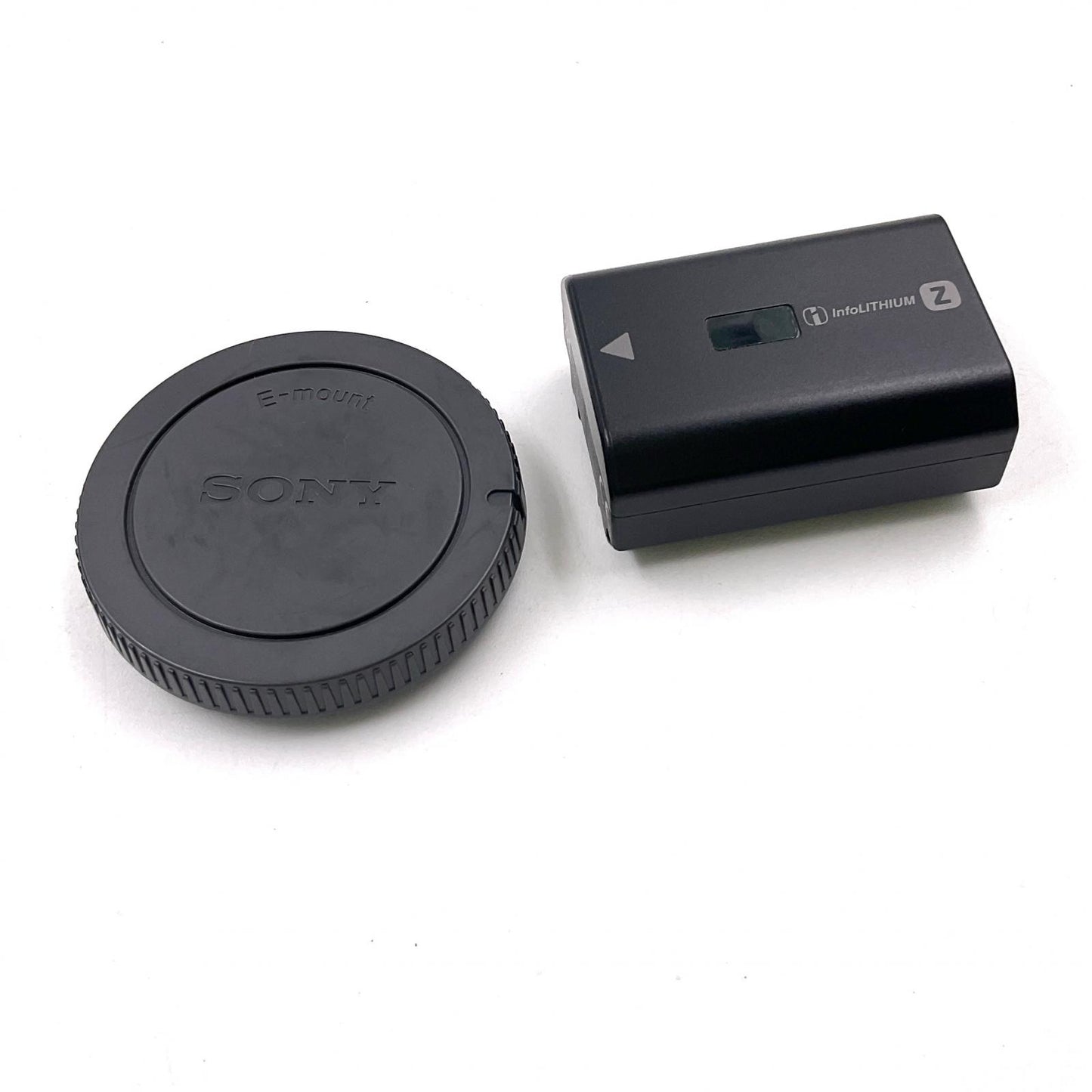 【全額返金保証】【最速発送】Sony デジタル一眼 α7R III ILCE-7RM3 ボディ ブラック 動作確認済