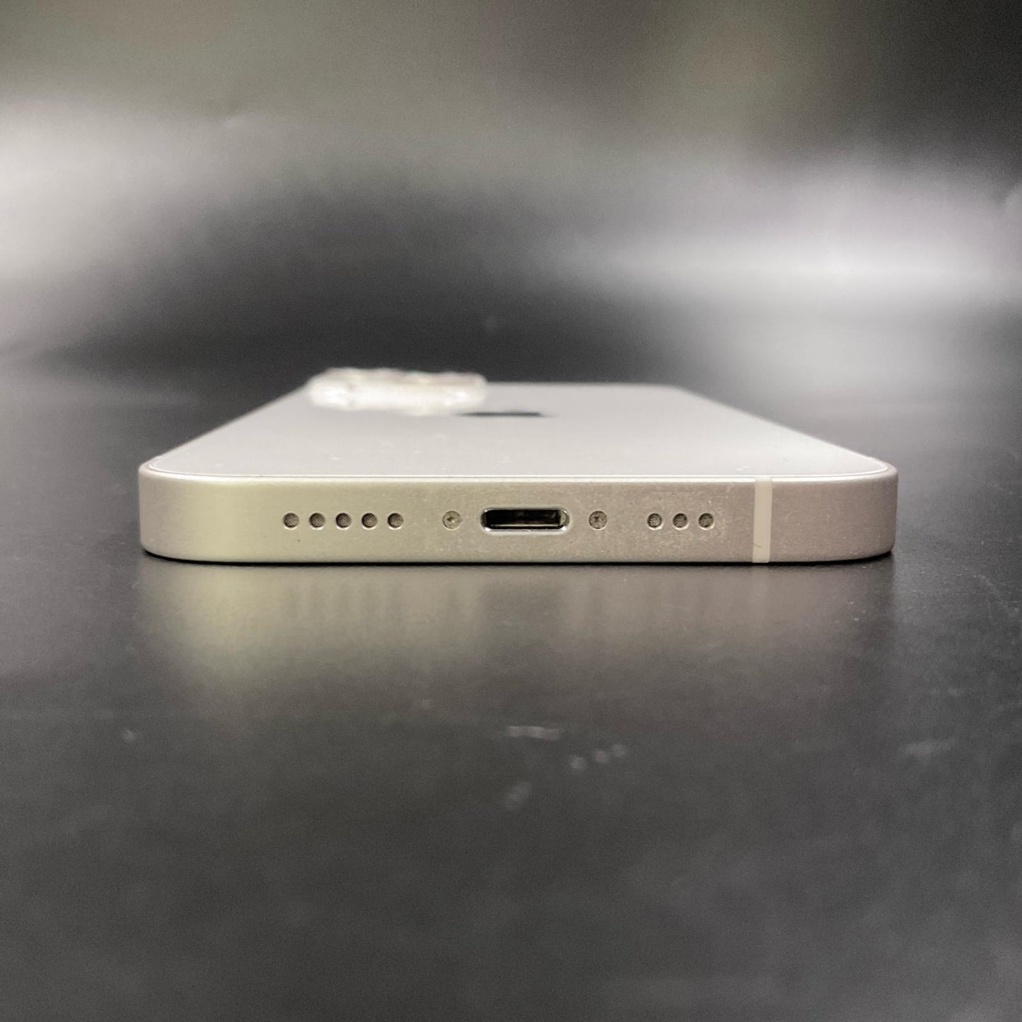 【全額返金保証】【最速発送】Apple iPhone iPhone 14 128GB スターライト docomo SIMフリー 動作確認済 86%