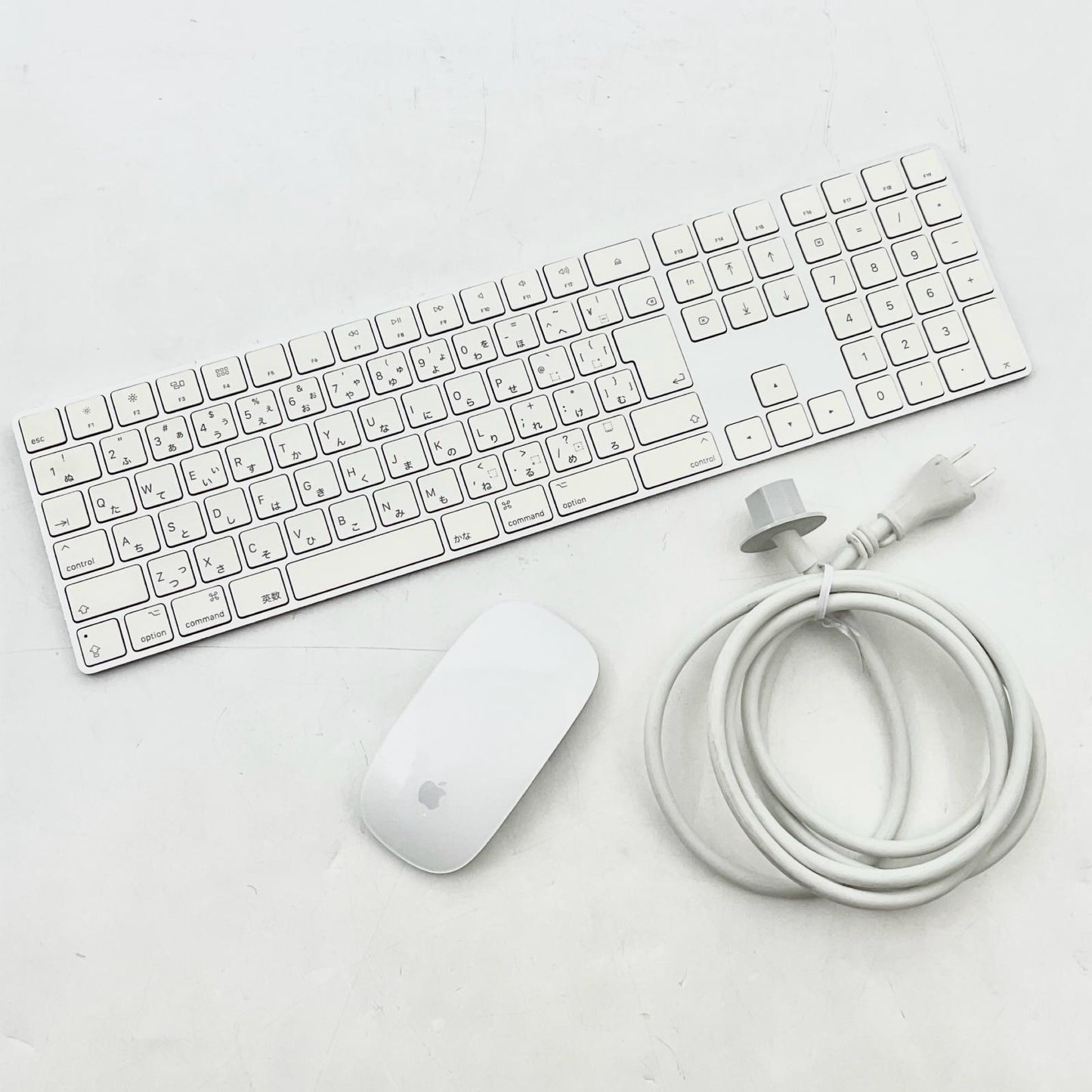 【全額返金保証】【最速発送】Apple iMac 21.5インチ 3.4 GHz クアッドコア Intel Core i5 8GB HDD 1TB SSD 28GB シルバー 動作確認済