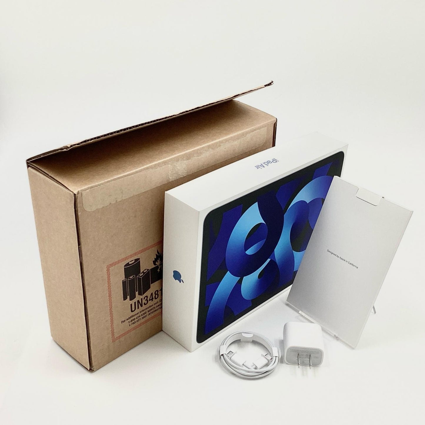 【全額返金保証】【最速発送】Apple iPad iPad Air 10.9インチ 第5世代 64GB ブルー Wi-Fi 超美品 動作確認済