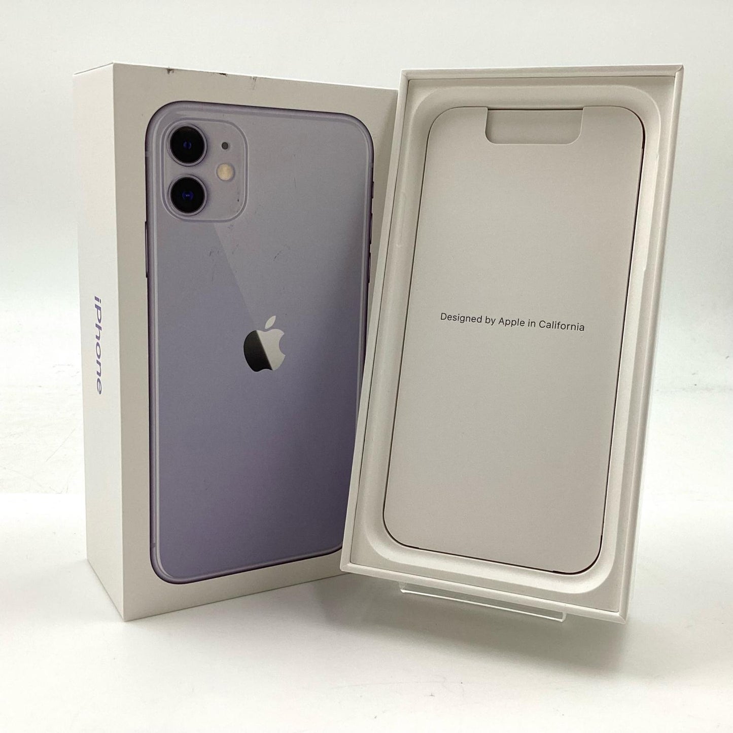 【全額返金保証】【最速発送】Apple iPhone iPhone 11 64GB パープル docomo 白ロム 動作確認済 78%
