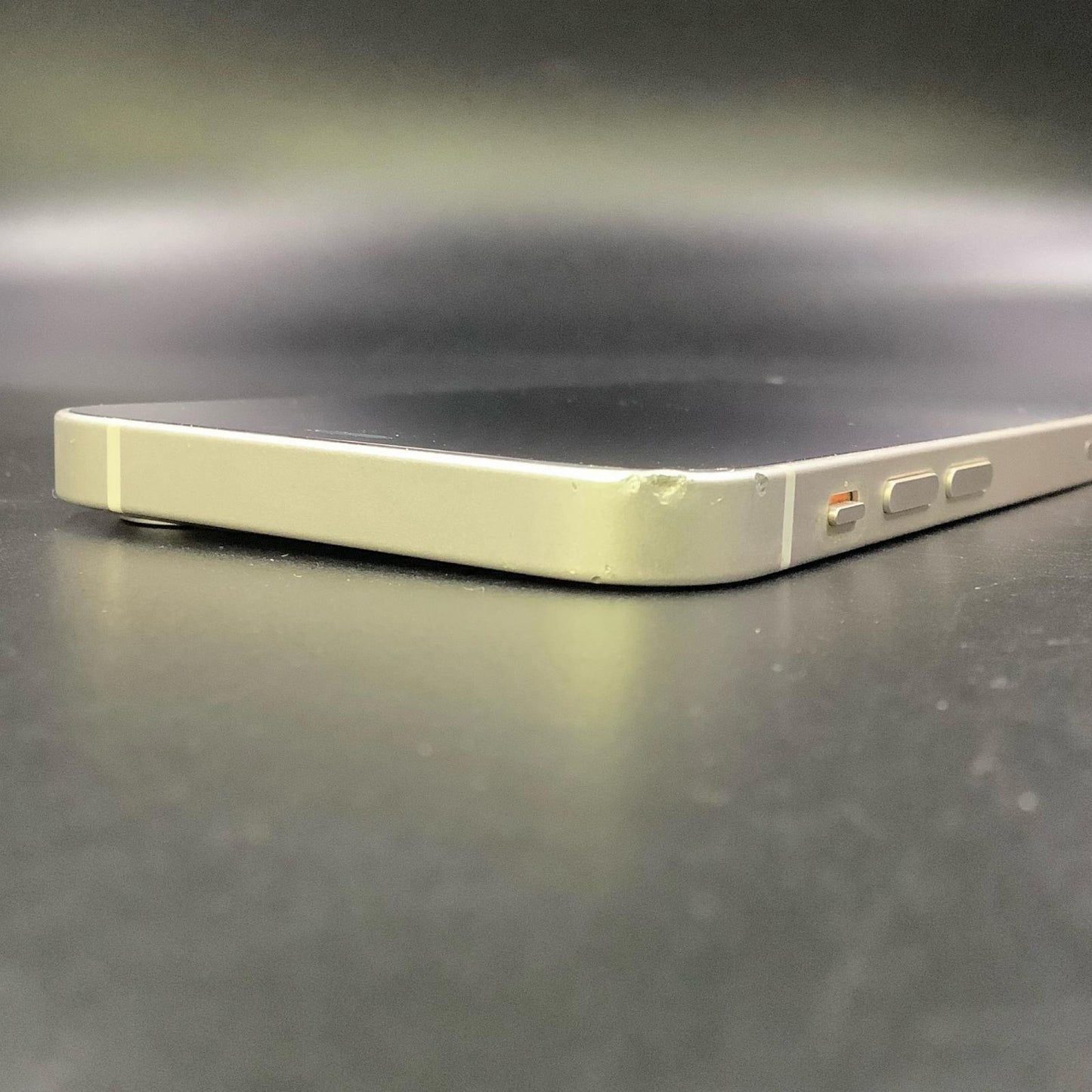 【最速発送】Apple iPhone iPhone 12 mini 256GB ホワイト 白ロム【難有】 84%