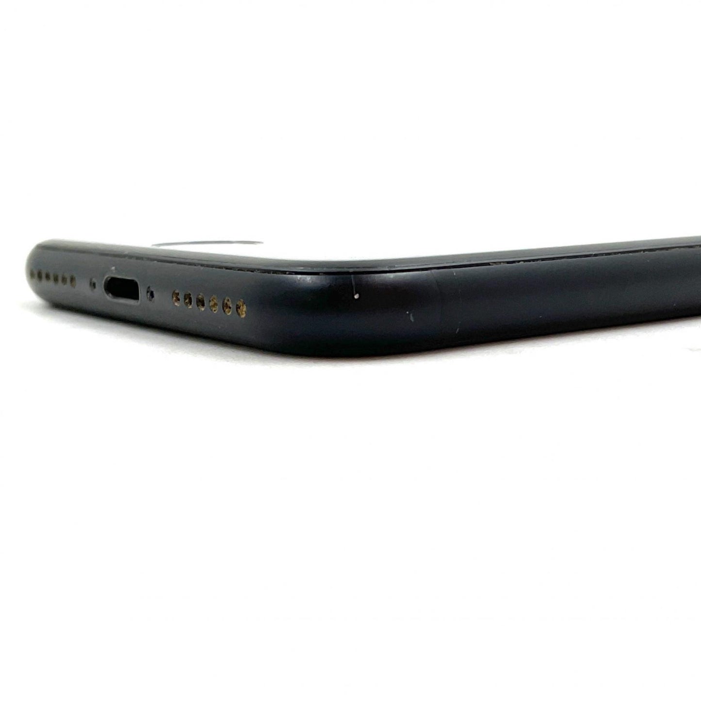 【全額返金保証】【最速発送】Apple iPhone iPhone SE(第2世代) 64GB ブラック Softbank 白ロム 動作確認済 77%