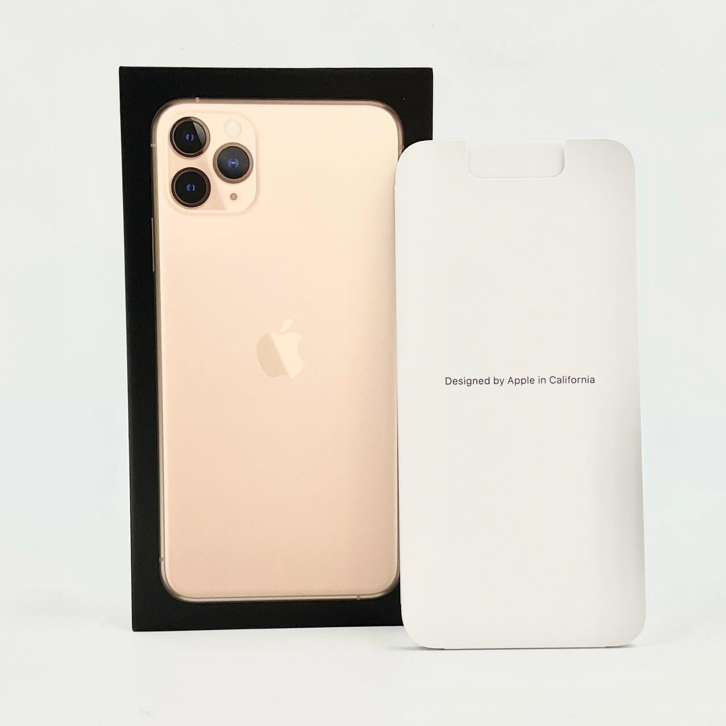 【全額返金保証】【最速発送】Apple iPhone iPhone 11 Pro Max 64GB ゴールド au 白ロム 動作確認済 84%
