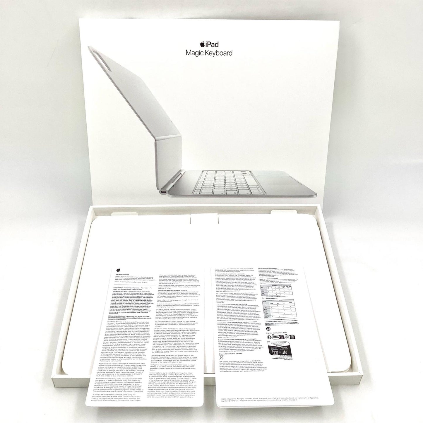 【全額返金保証】【最速発送】Apple iPad Magic Keyboard White - Japanese MWR43J/A 動作確認済