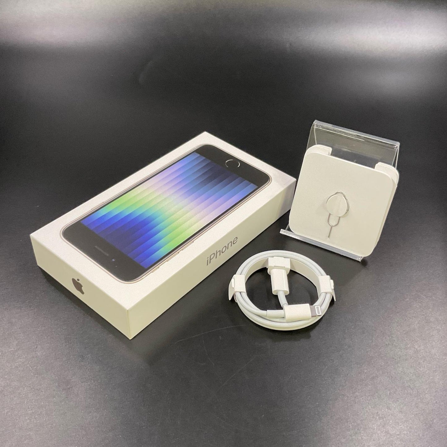 【全額返金保証】【最速発送】Apple iPhone iPhone SE(第3世代) 128GB スターライト Softbank 動作確認済 77%