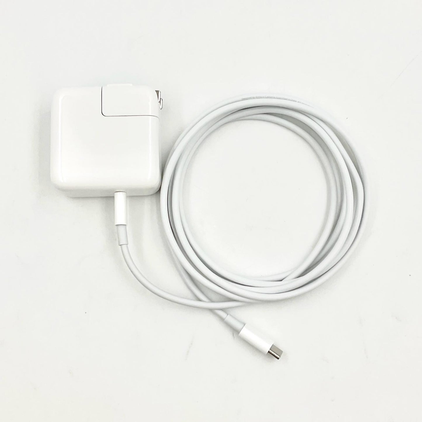 【全額返金保証】【最速発送】Apple MacBook Air 13.3インチ 2020 Apple M1 8GB SSD 256GB ゴールド 98% 美品 動作確認済