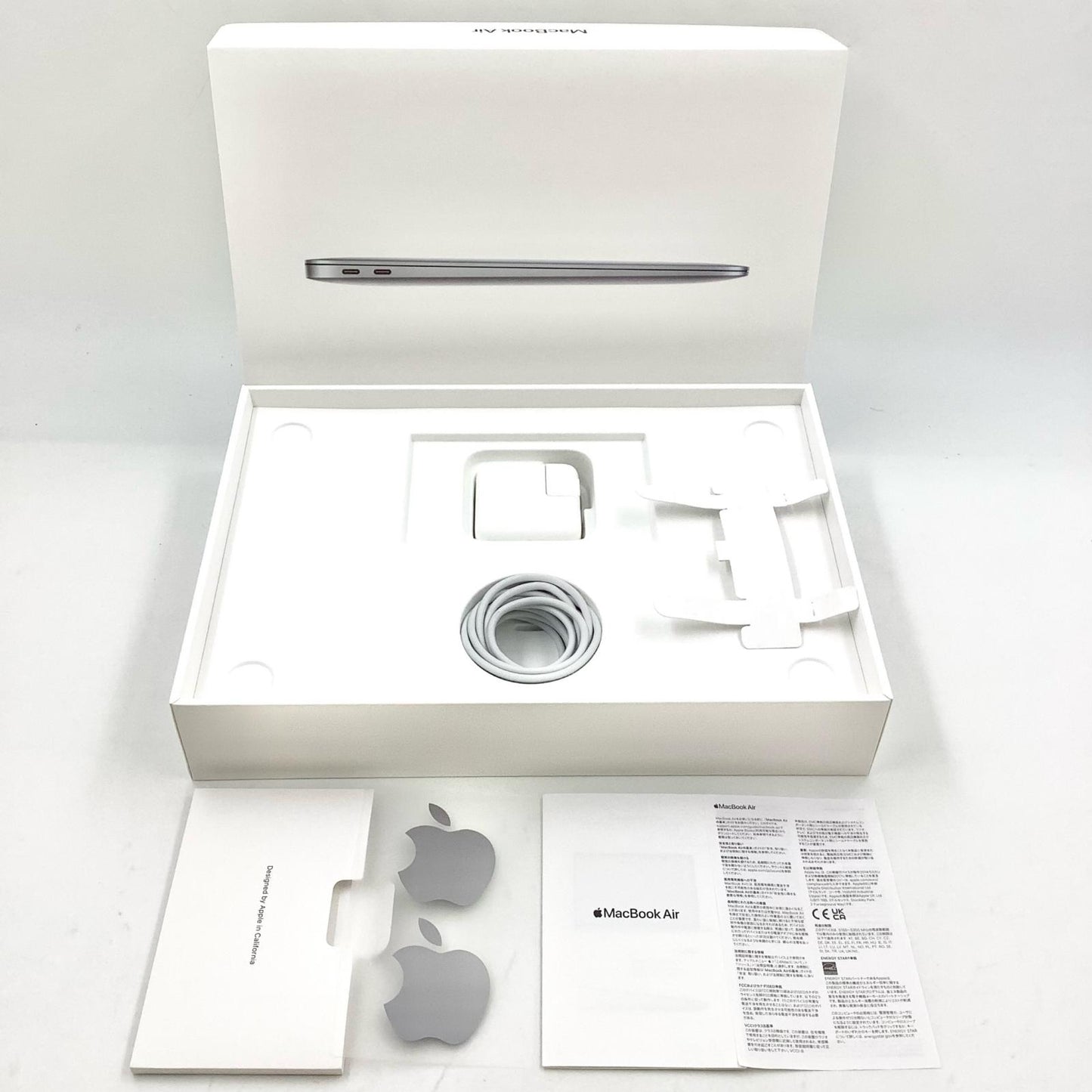 【全額返金保証】【最速発送】Apple MacBook Air 13.3インチ 2020 Apple M1 8GB SSD 256GB スペースグレイ 96% 動作確認済
