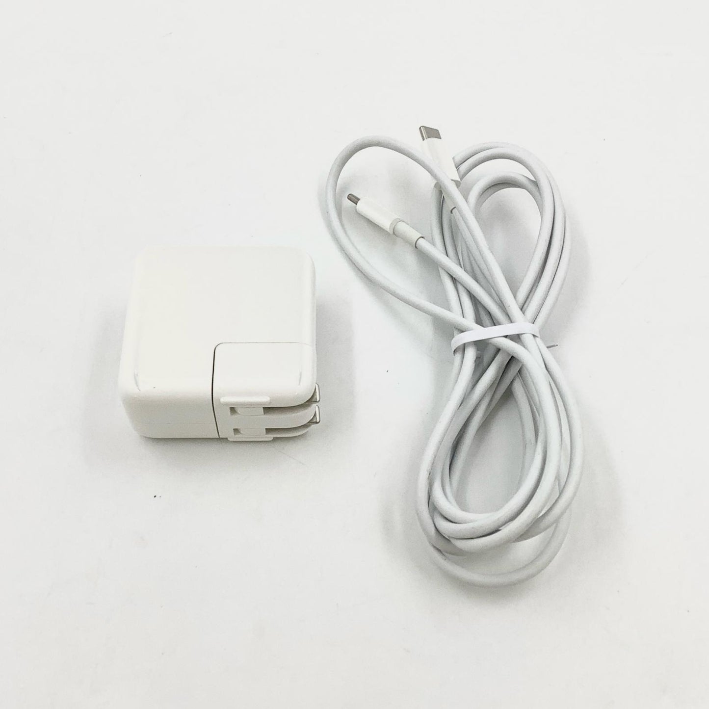 【全額返金保証】【最速発送】Apple MacBook Air 13.3インチ 2020 Apple M1 8GB SSD 512GB シルバー 100% 美品 動作確認済