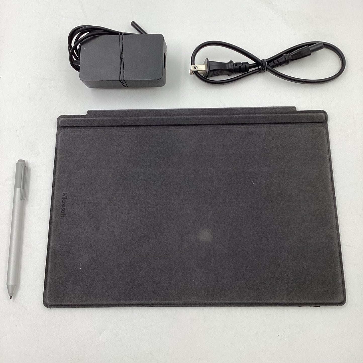 【全額返金保証】【最速発送】Microsoft1724 Surface Pro 4 Intel(R) Core(TM) i5-6300U CPU @ 2.40GHz 2.50GHz 4GB M.2 SSD 128GB 90.2% 動作確認済