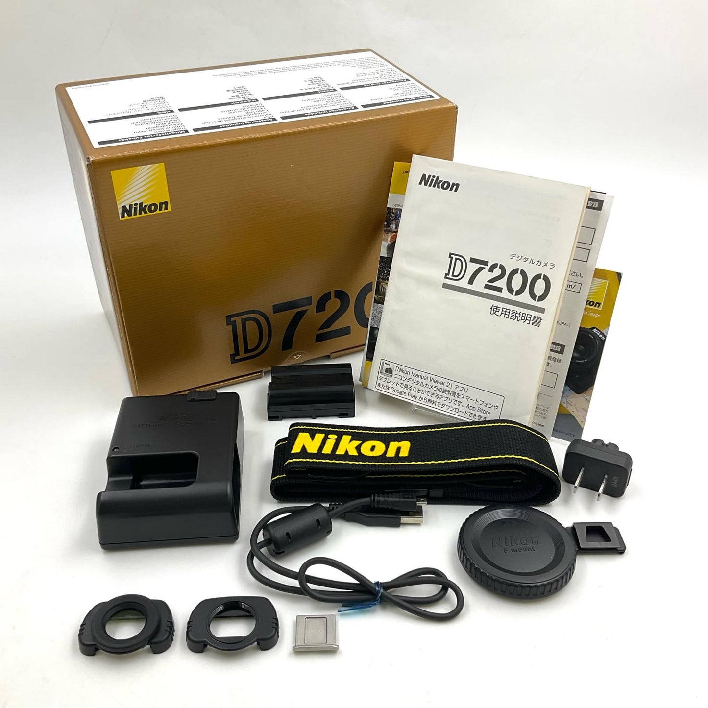 【全額返金保証】【最速発送】Nikon デジタル一眼 D7200 ボディ ブラック 動作確認済