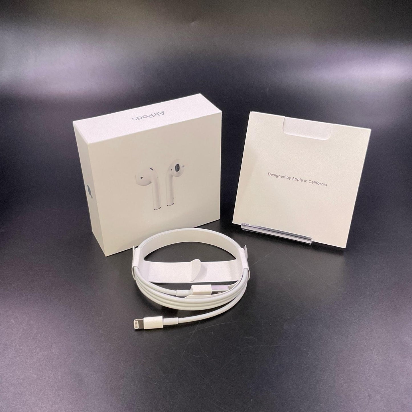 【全額返金保証】【最速発送】Apple AirPods with Charging Case 動作確認済