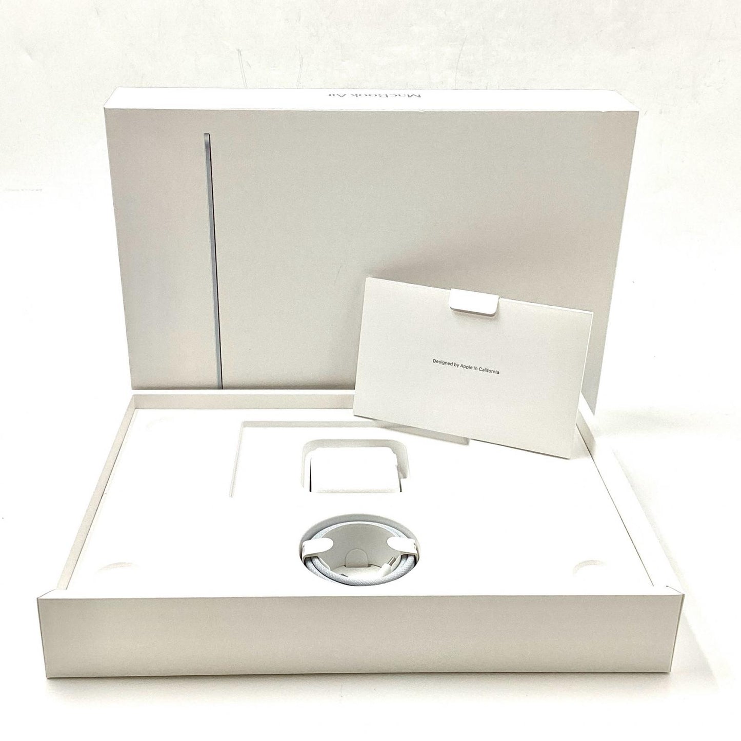 【全額返金保証】【最速発送】Apple MacBook Air 13インチ 2025 Apple M4 16GB SSD 256GB シルバー 100% 超美品 動作確認済