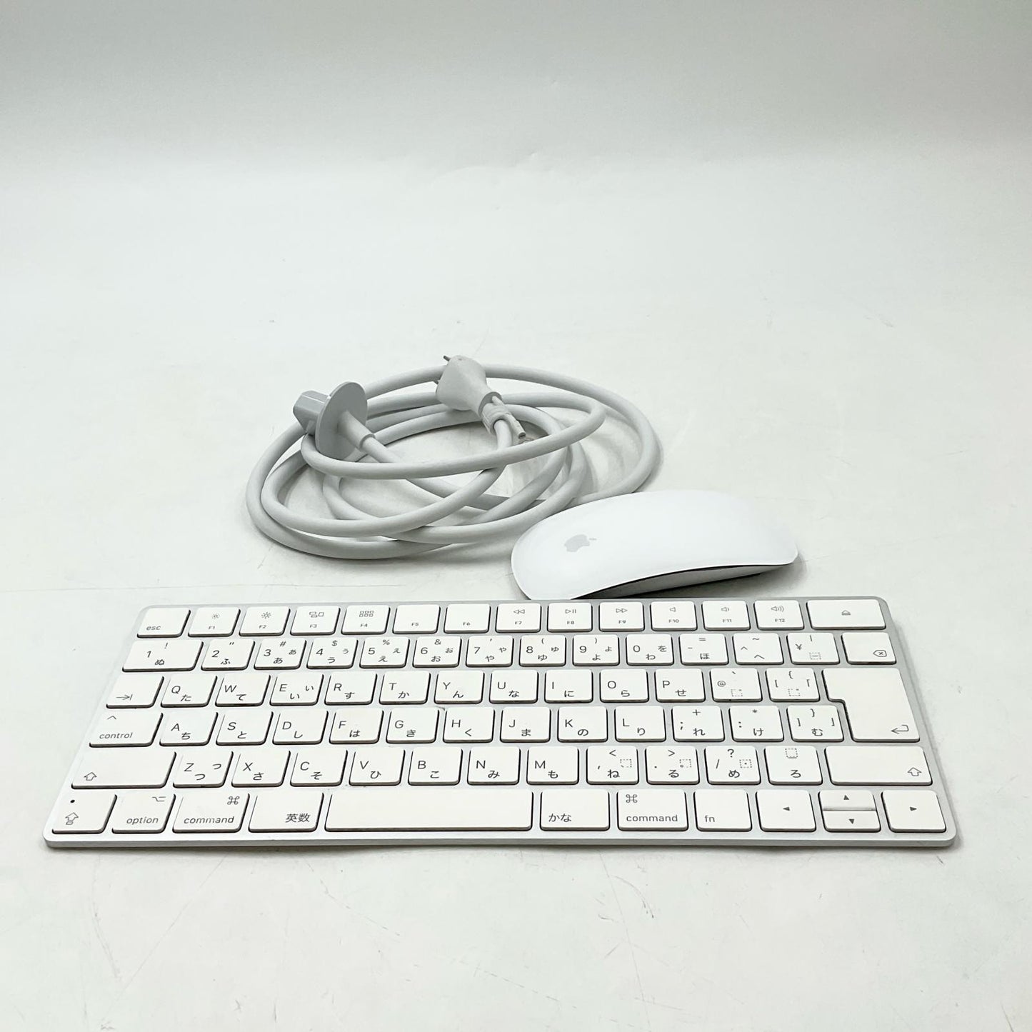 【全額返金保証】【最速発送】Apple iMac 21.5インチ Intel Core i3 16GB SSD 256GB シルバー 動作確認済