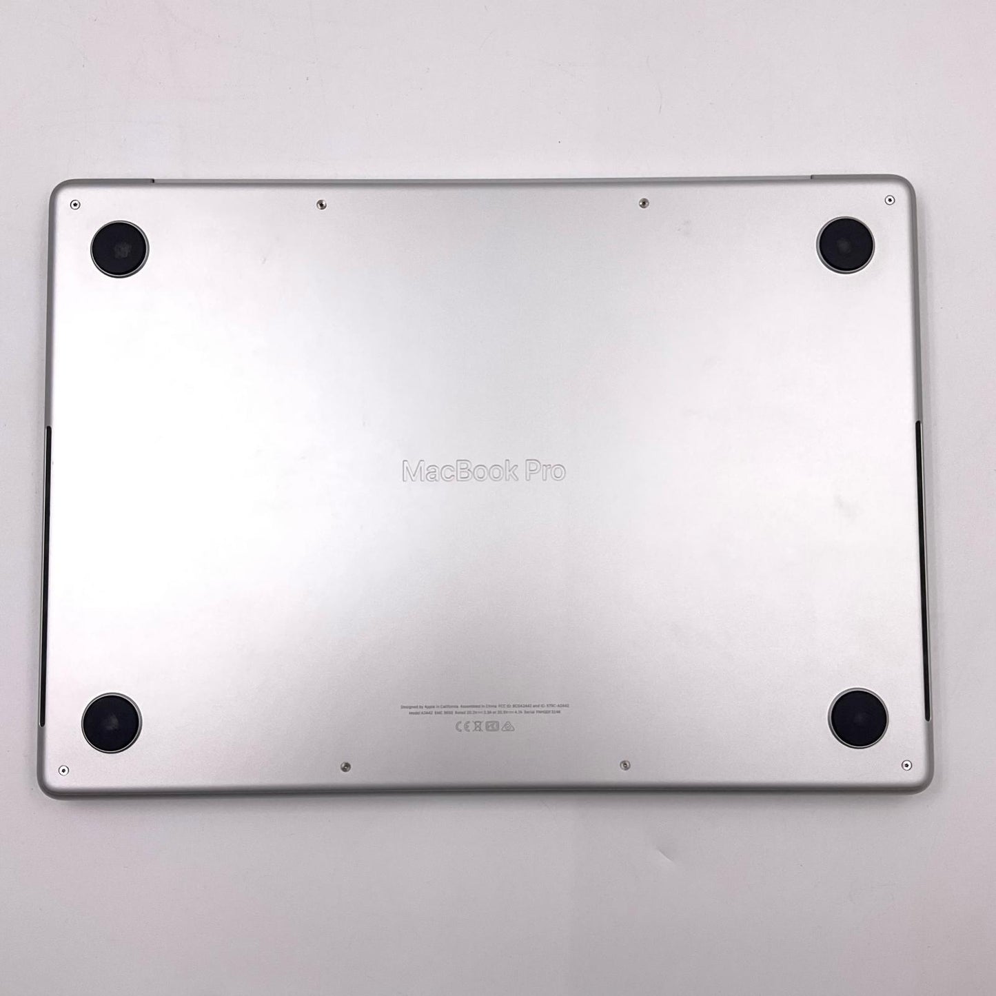 【全額返金保証】【最速発送】Apple MacBook Pro Pro 14インチ 2021 Apple M1 Pro 32GB SSD 512GB シルバー 92% 超美品 動作確認済