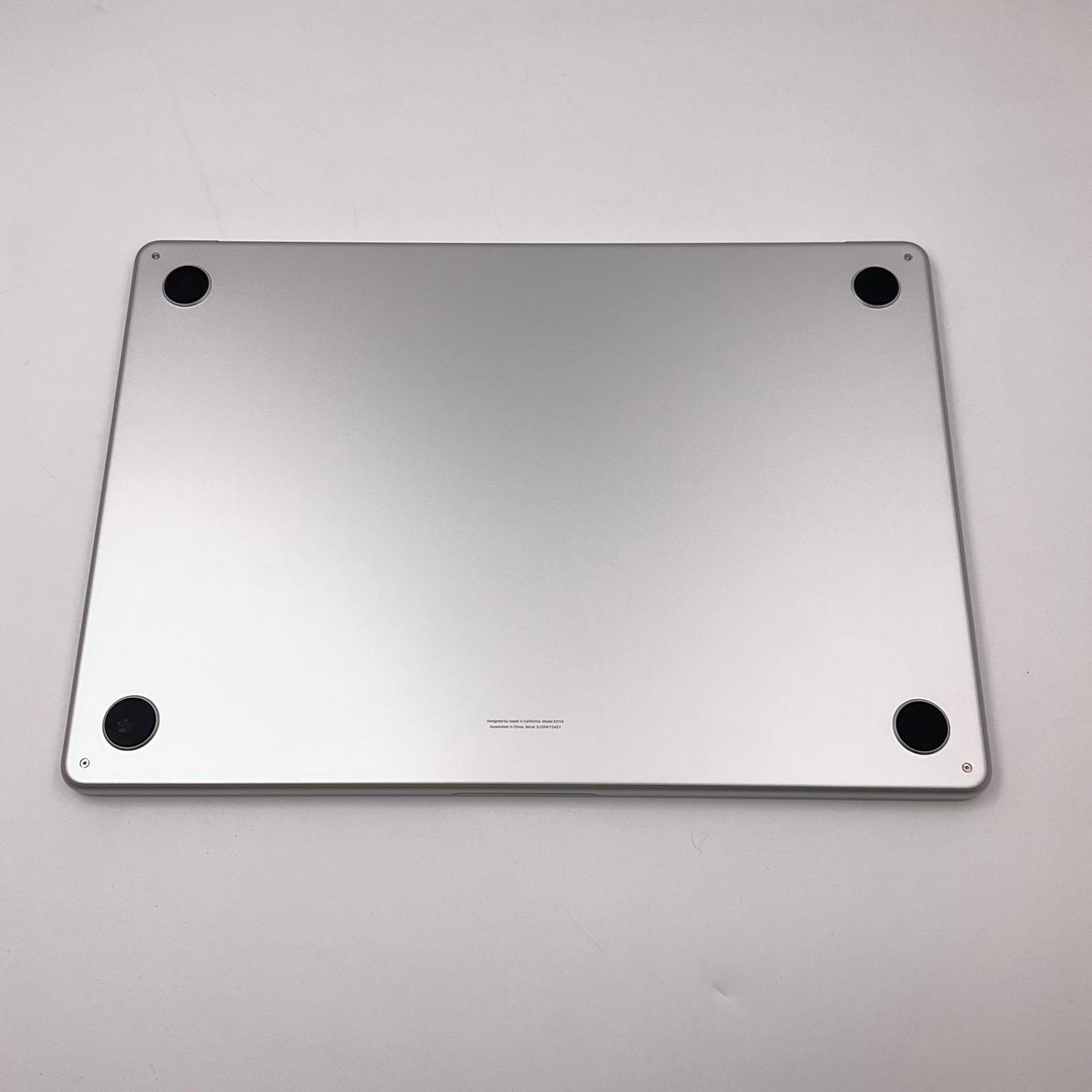 【全額返金保証】【最速発送】Apple MacBook Air Air 15インチ 2024 Apple M3 16GB SSD 256GB シルバー 100% 超美品 動作確認済