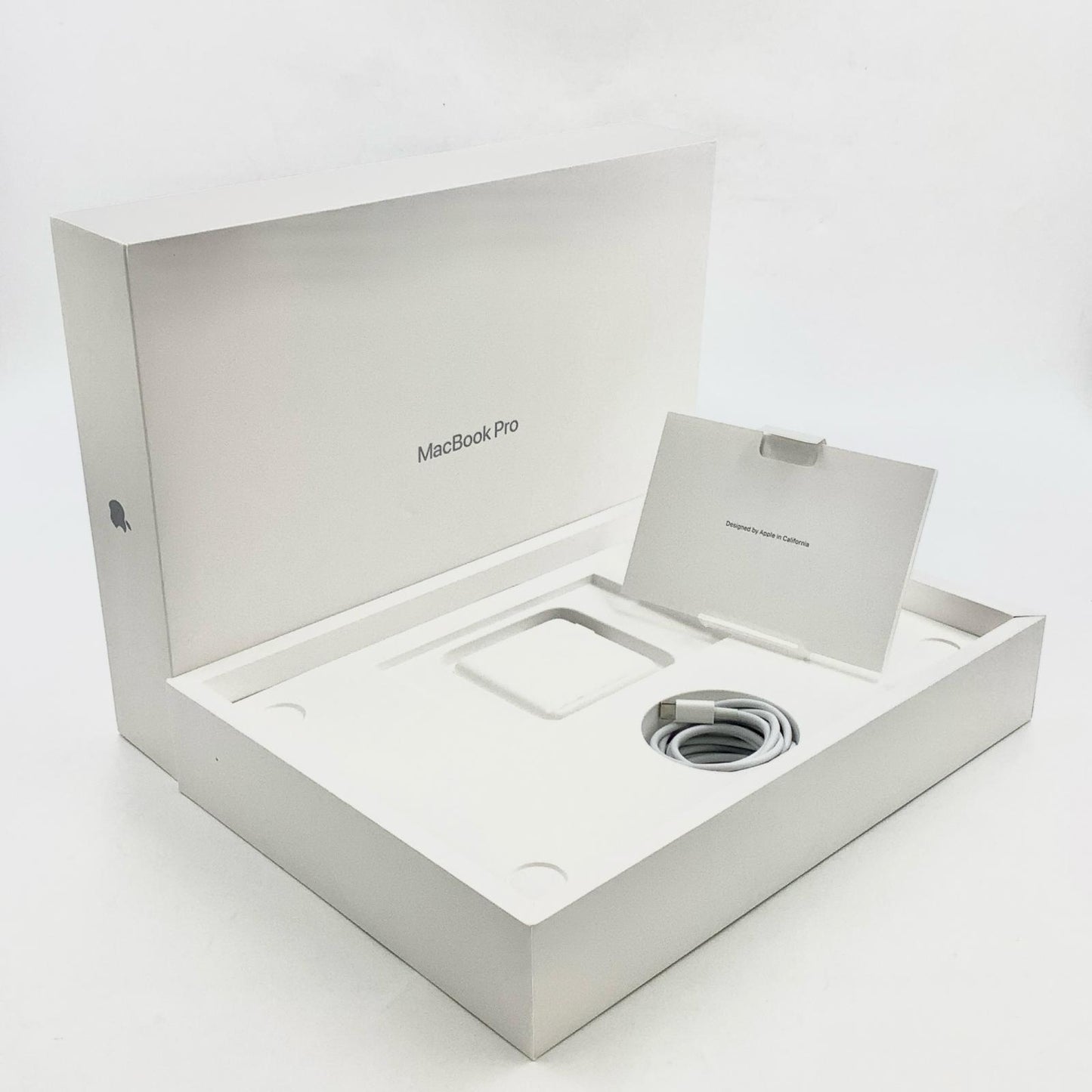 【全額返金保証】【最速発送】Apple MacBook Pro 13.3インチ 2022 Apple M2 16GB SSD 512GB シルバー 85% 動作確認済