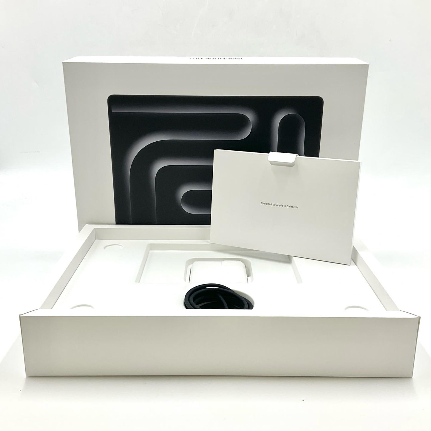 【全額返金保証】【最速発送】Apple MacBook Pro 14インチ 2024 Apple M4 Pro 48GB SSD 512GB スペースブラック 100% 美品 動作確認済