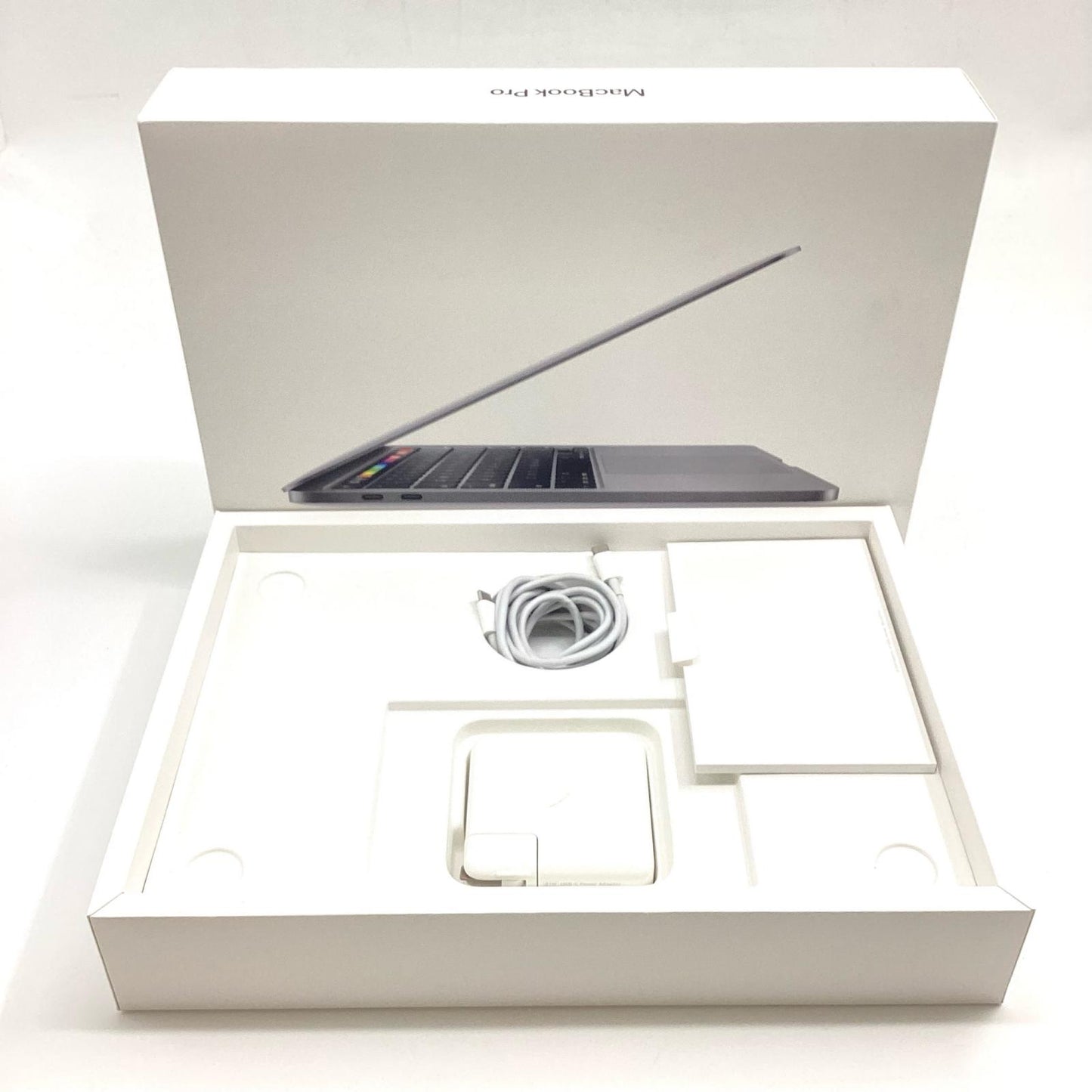【全額返金保証】【最速発送】Apple MacBook Air 13インチ 2020 Apple M1 8GB SSD 256GB スペースグレイ 86% 美品 動作確認済