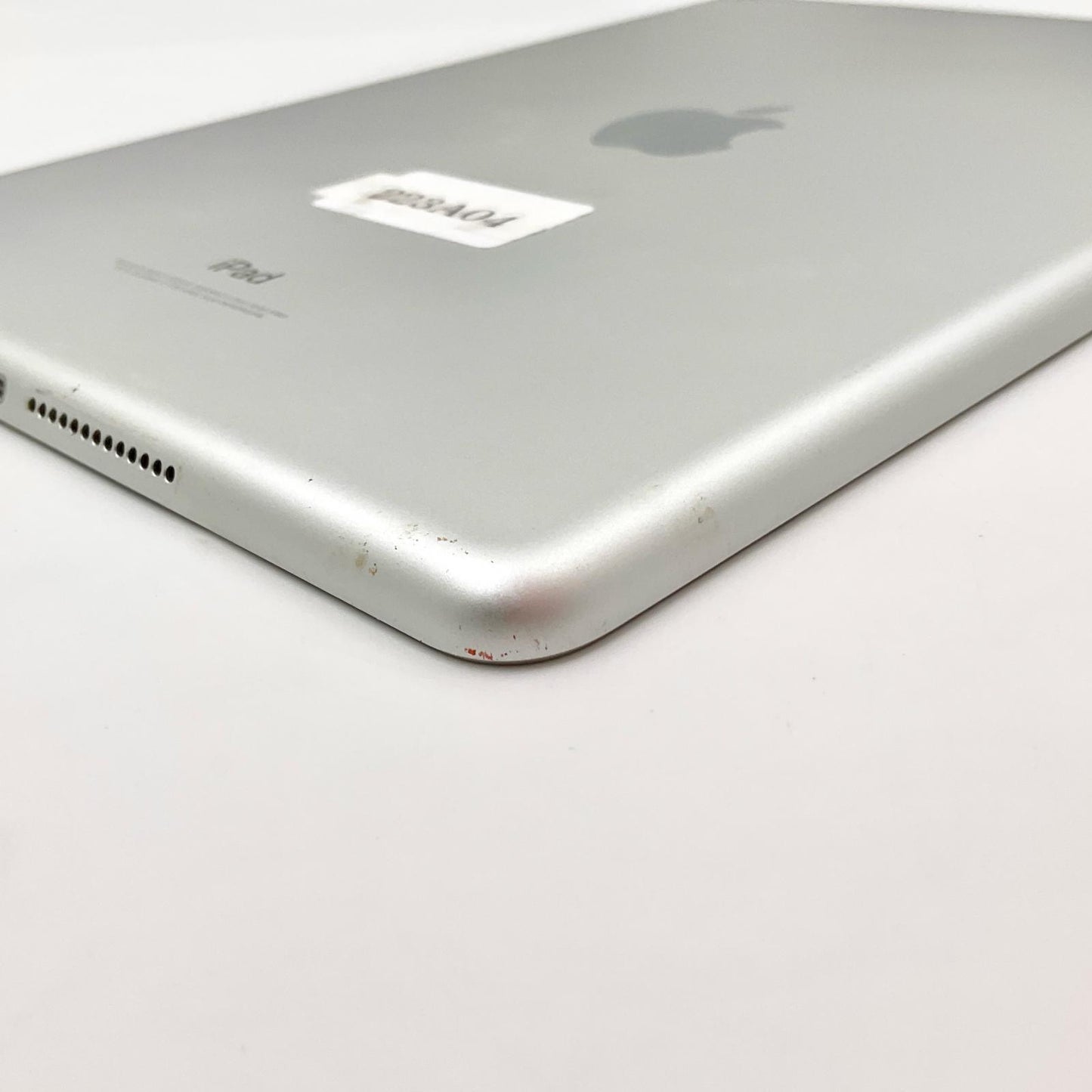 【全額返金保証】【最速発送】Apple iPad 第6世代 32GB シルバー Wi-Fi 動作確認済