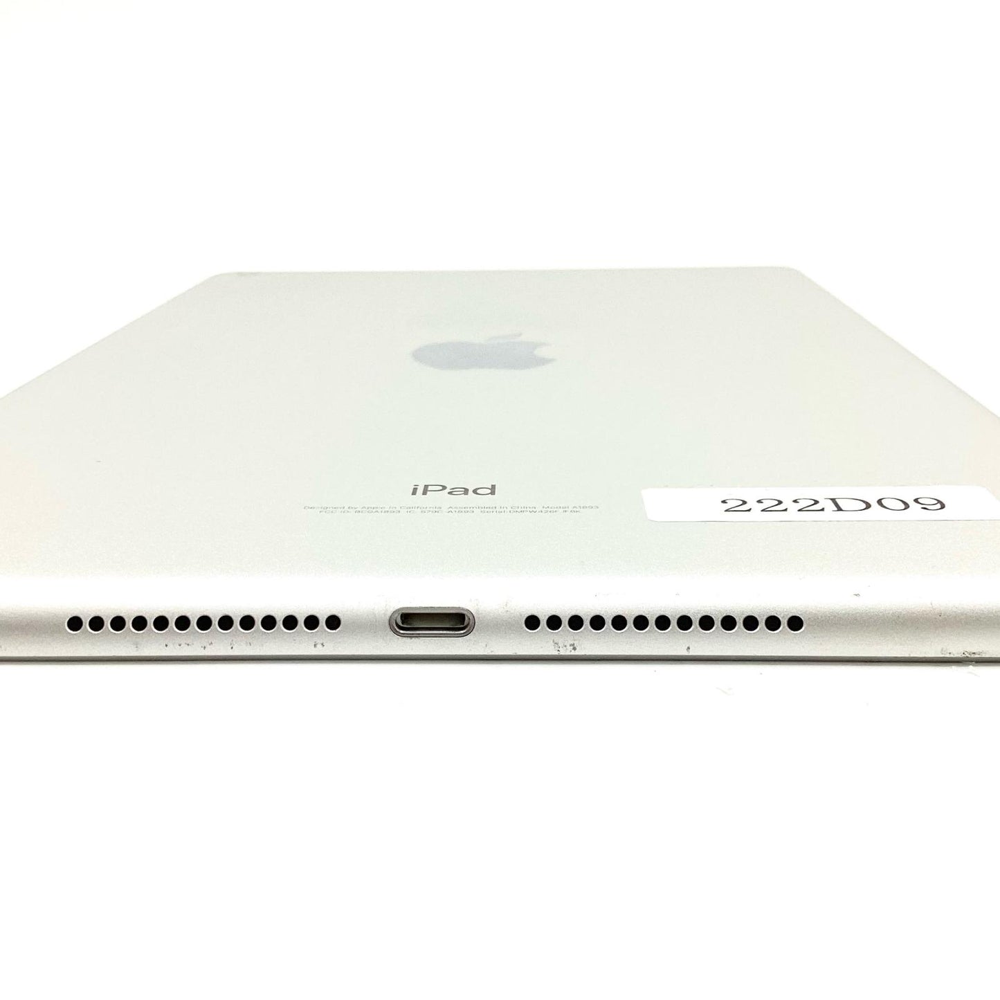 【全額返金保証】【最速発送】Apple iPad 第6世代 32GB シルバー Wi-Fi 美品 動作確認済
