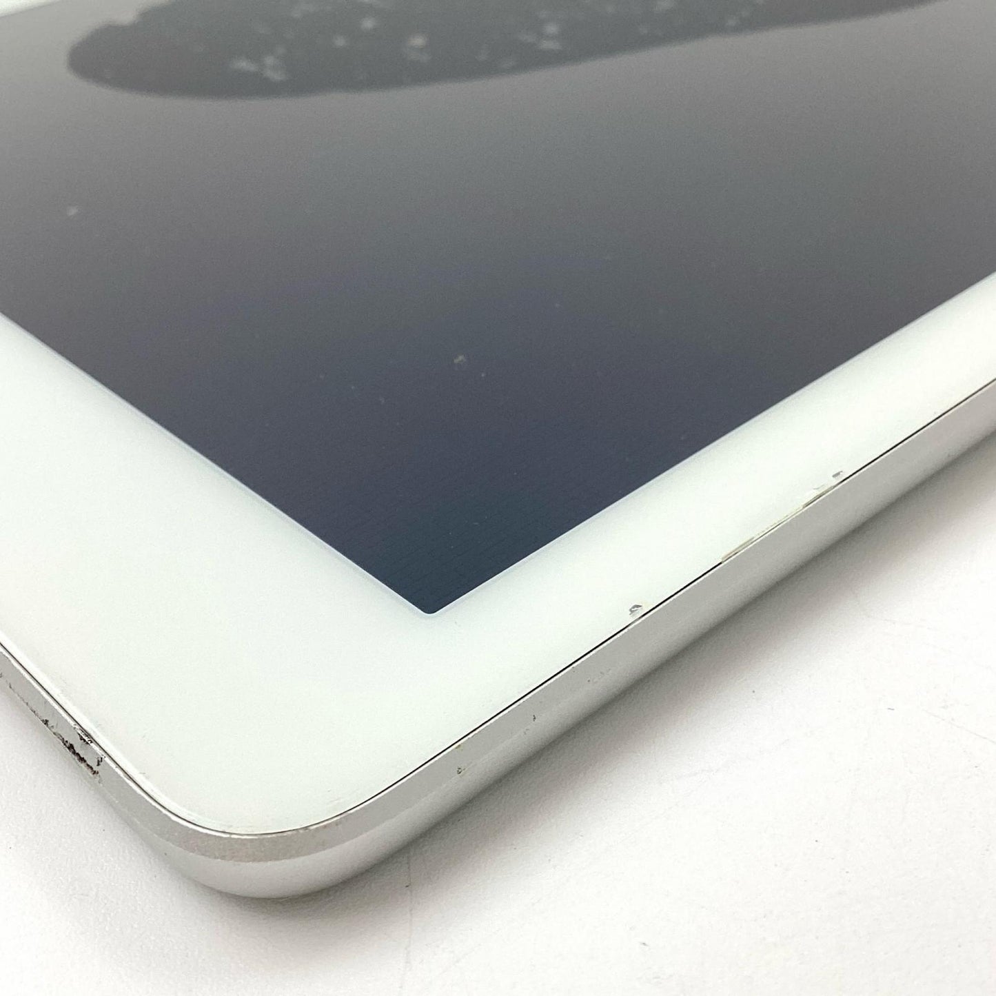 【最速発送】Apple iPad 第5世代 128GB シルバー Wi-Fi【難有】