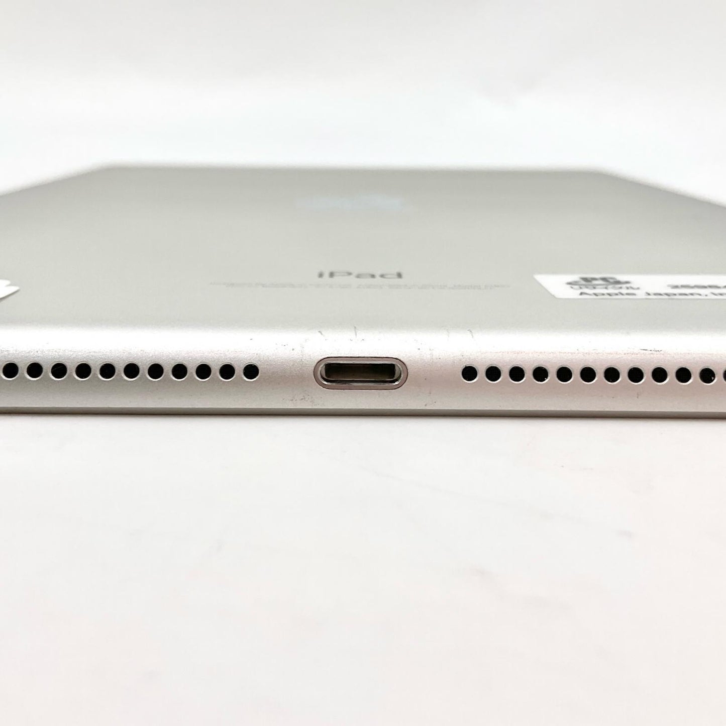 【全額返金保証】【最速発送】Apple iPad 第5世代 128GB シルバー Wi-Fi 動作確認済