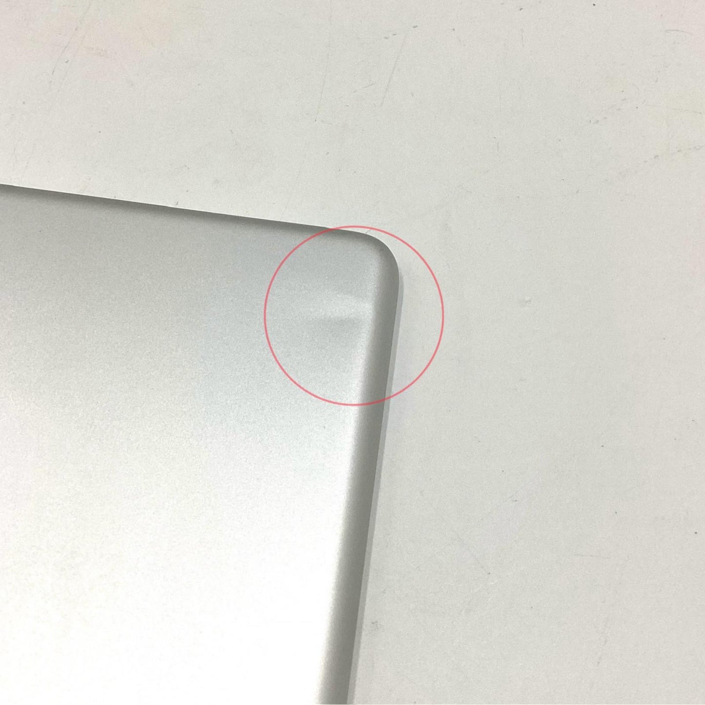 【全額返金保証】【最速発送】Apple iPad 第6世代 32GB シルバー Wi-Fi 動作確認済