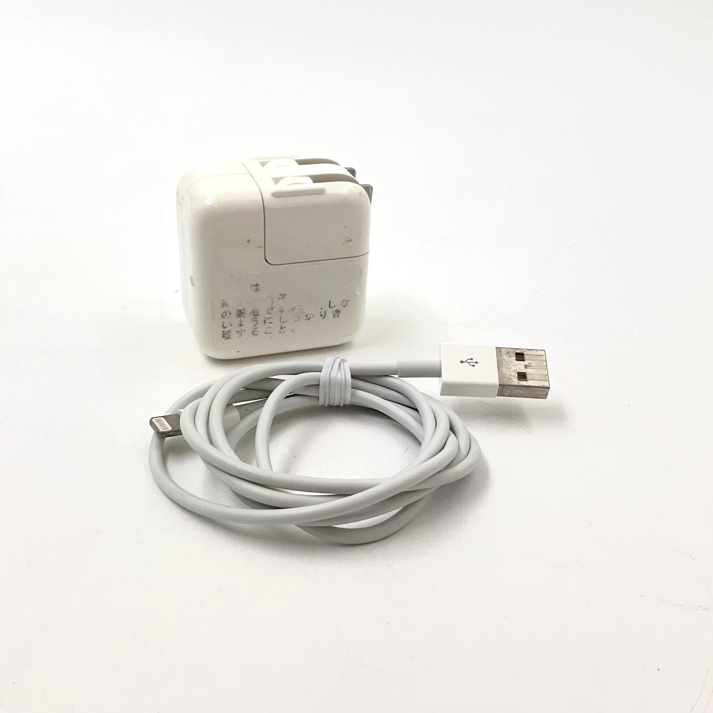 【全額返金保証】【最速発送】Apple iPad 第5世代 128GB シルバー Wi-Fi 動作確認済
