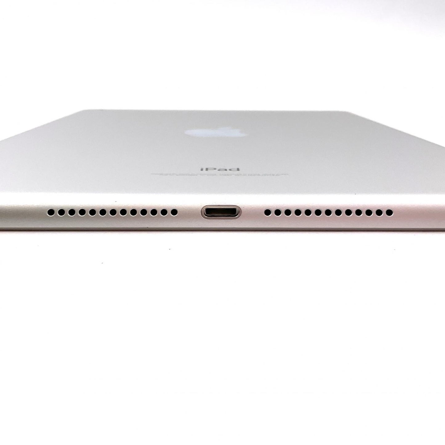 【全額返金保証】【最速発送】Apple iPad 第6世代 32GB シルバー Wi-Fi 美品 動作確認済