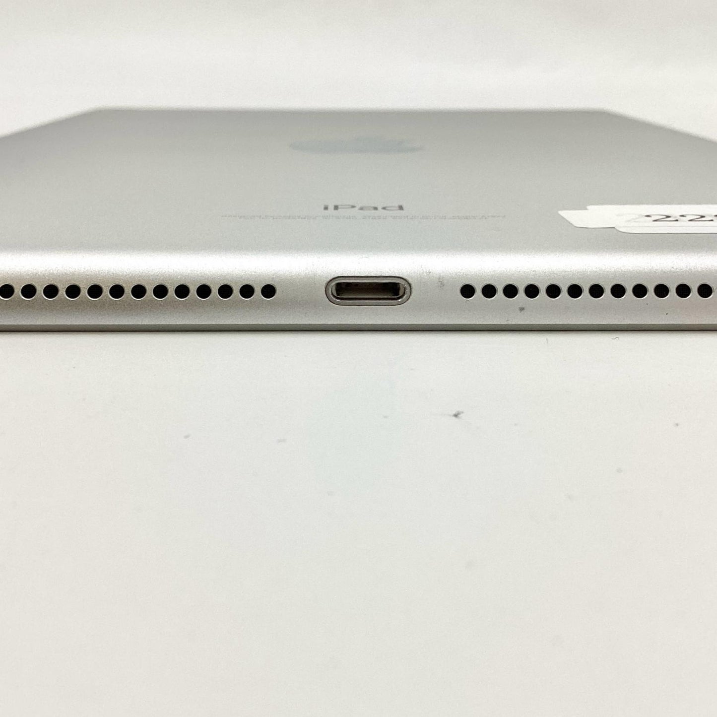 【全額返金保証】【最速発送】Apple iPad 第5世代 128GB シルバー Wi-Fi 動作確認済