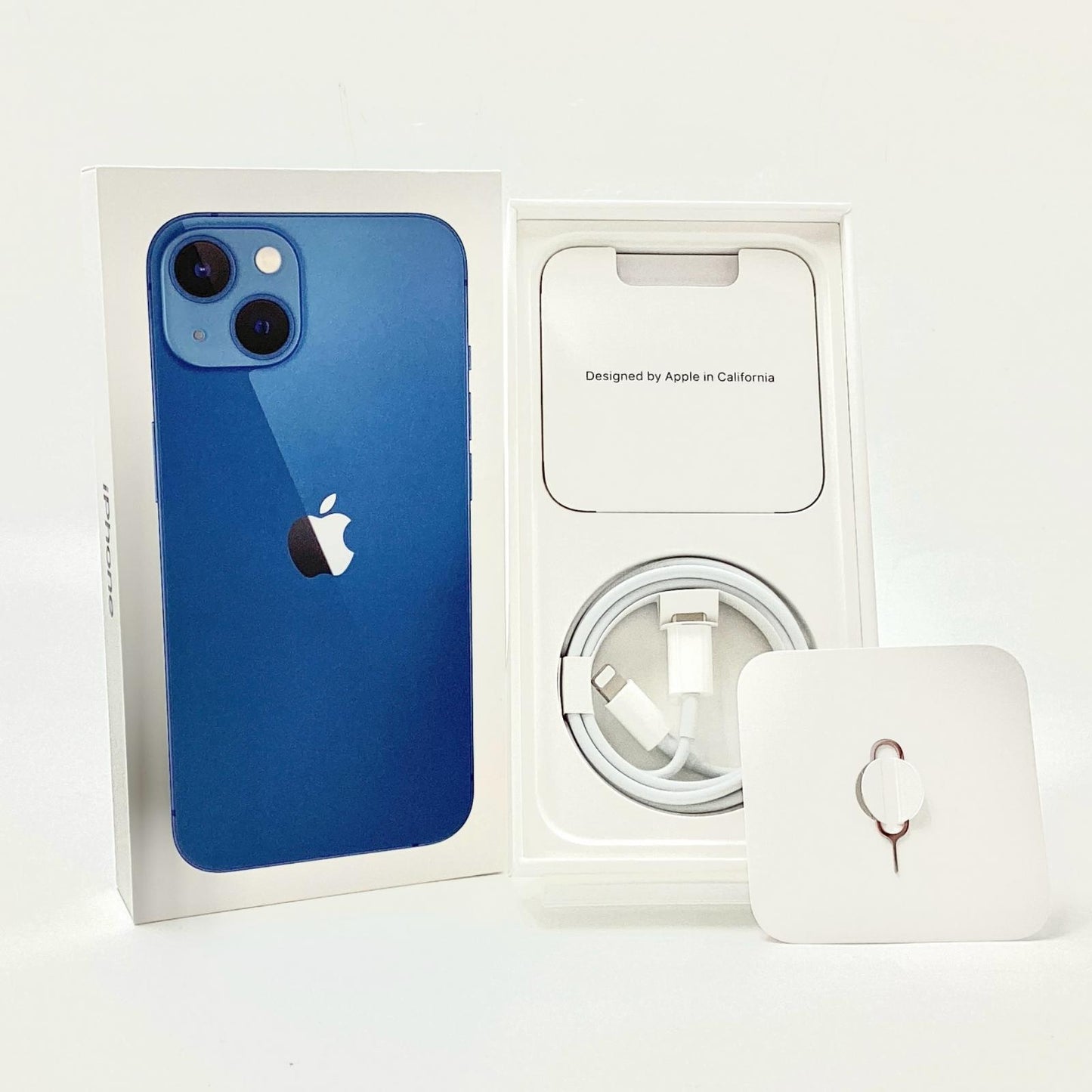 【全額返金保証】【最速発送】Apple iPhone iPhone 13 128GB ブルー docomo 白ロム 美品 動作確認済 88%