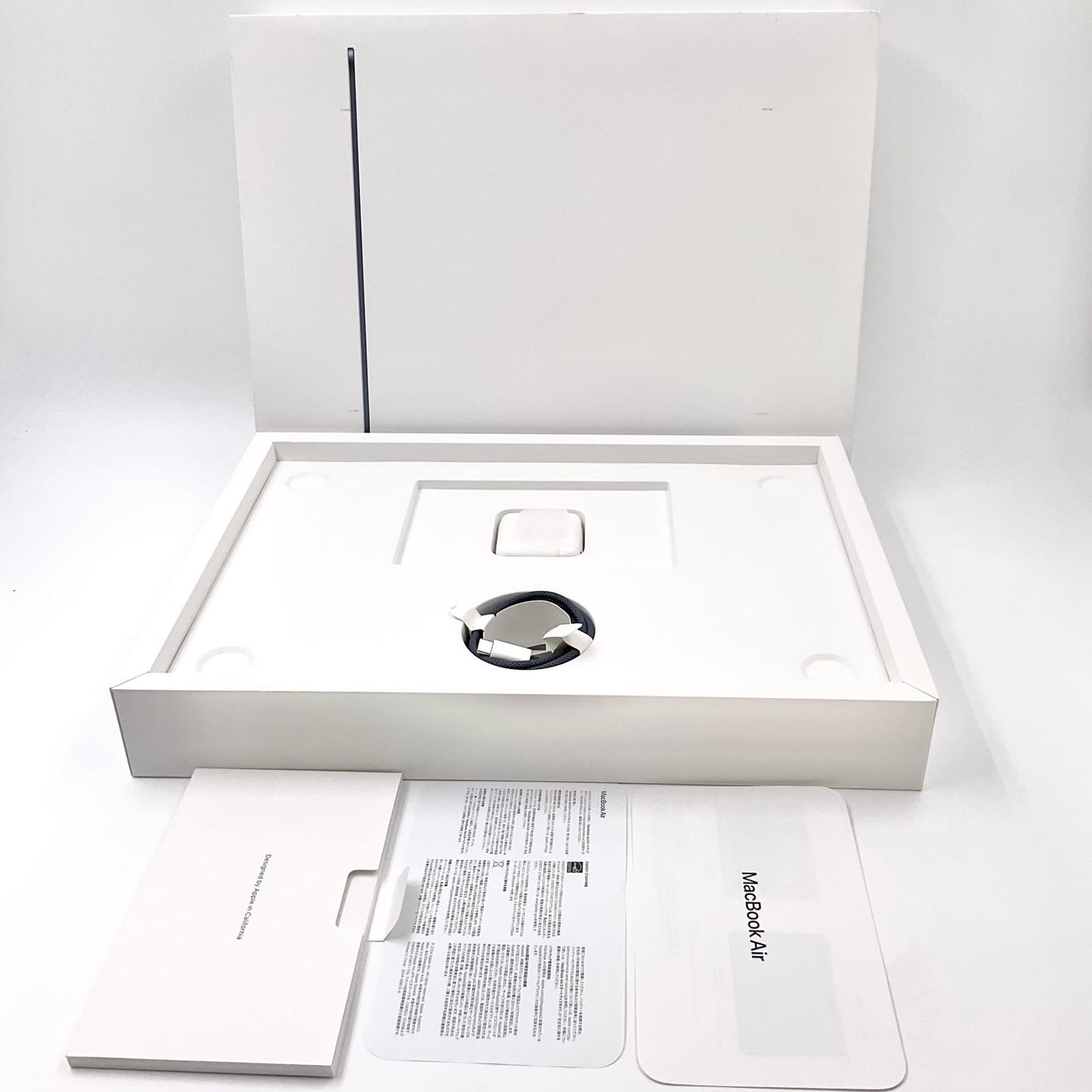 【全額返金保証】【最速発送】Apple MacBook Air 15インチ 2024 Apple M3 24GB SSD 512GB ミッドナイト 100% 超美品 動作確認済