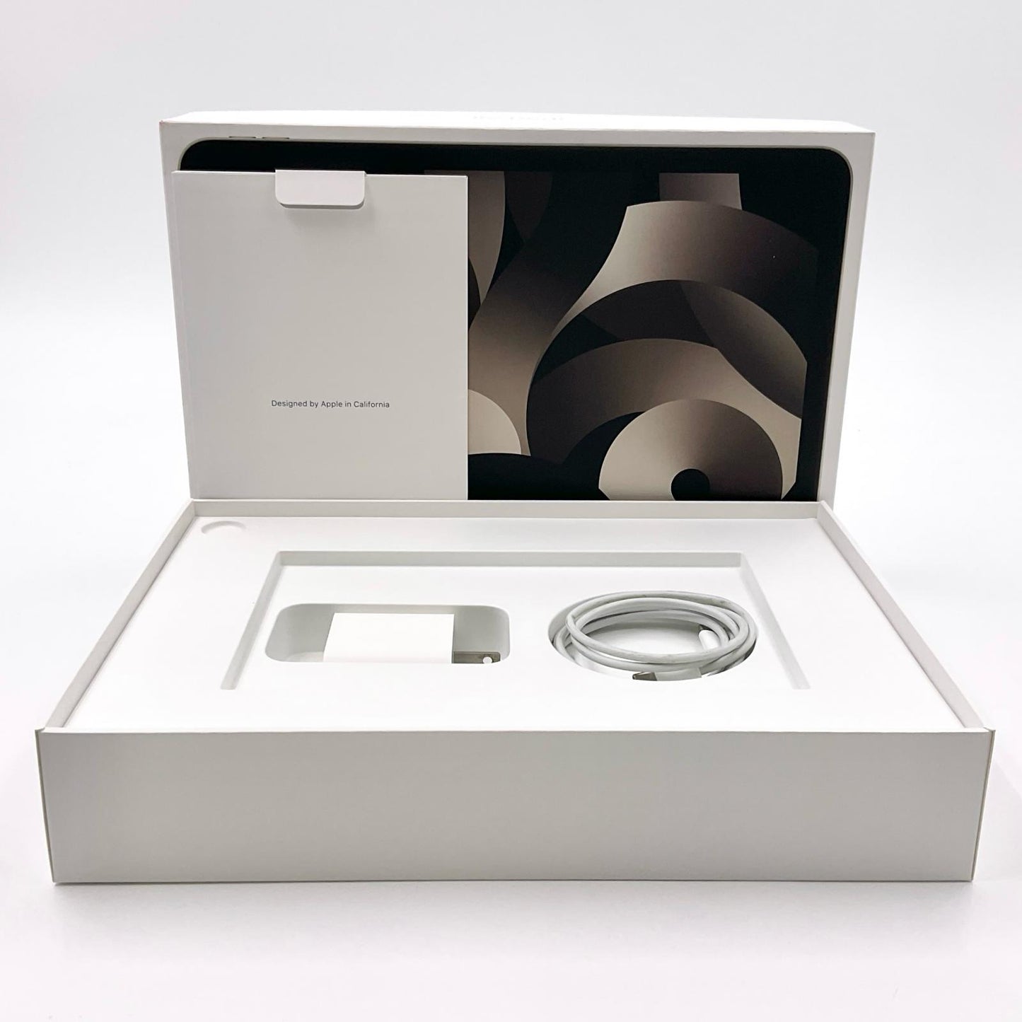 【全額返金保証】【最速発送】Apple iPad Air 10.9インチ 第5世代 64GB スターライト Wi-Fi 美品 動作確認済