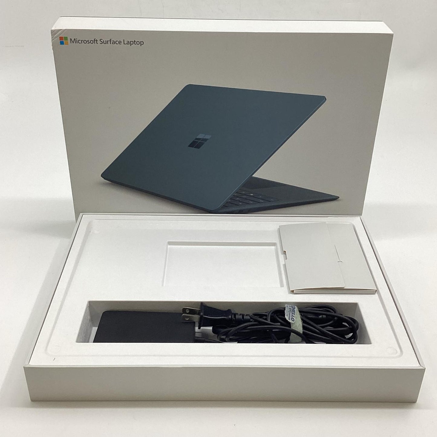 【全額返金保証】【最速発送】Microsoft Surface Laptop 2 1840 Intel(R) Core(TM) i5-8250U CPU @1.60GHz (1.80GHZ) 8GB M.2 SSD 256GB 98.2% 動作確認済