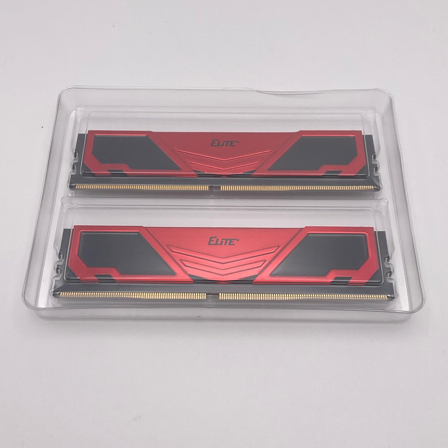 【全額返金保証】【最速発送】TEAMGROUP メモリ Elite 8GB DDR4 3200 x2枚 TPRD48G32000HC22BK 美品 動作確認済