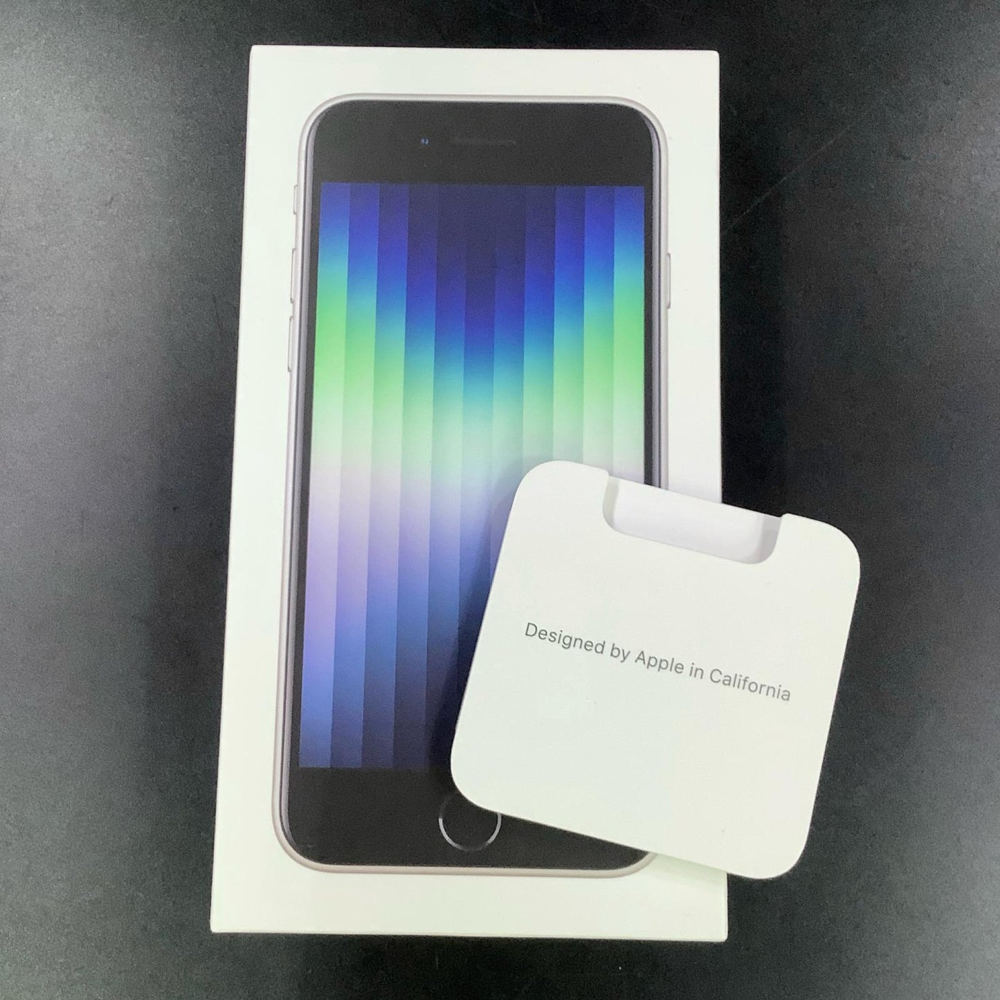 【全額返金保証】【最速発送】Apple iPhone iPhone SE(第3世代) 64GB スターライト SIMフリー 白ロム 美品 動作確認済 85%