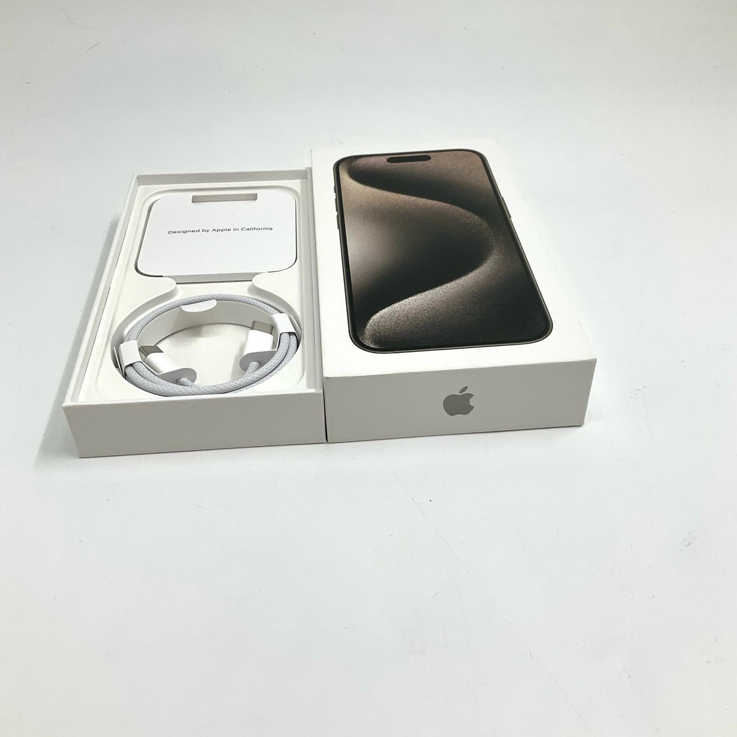 【全額返金保証】【最速発送】Apple iPhone iPhone 15 Pro 128GB ナチュラルチタニウム SIMフリー 白ロム 美品 動作確認済 87%