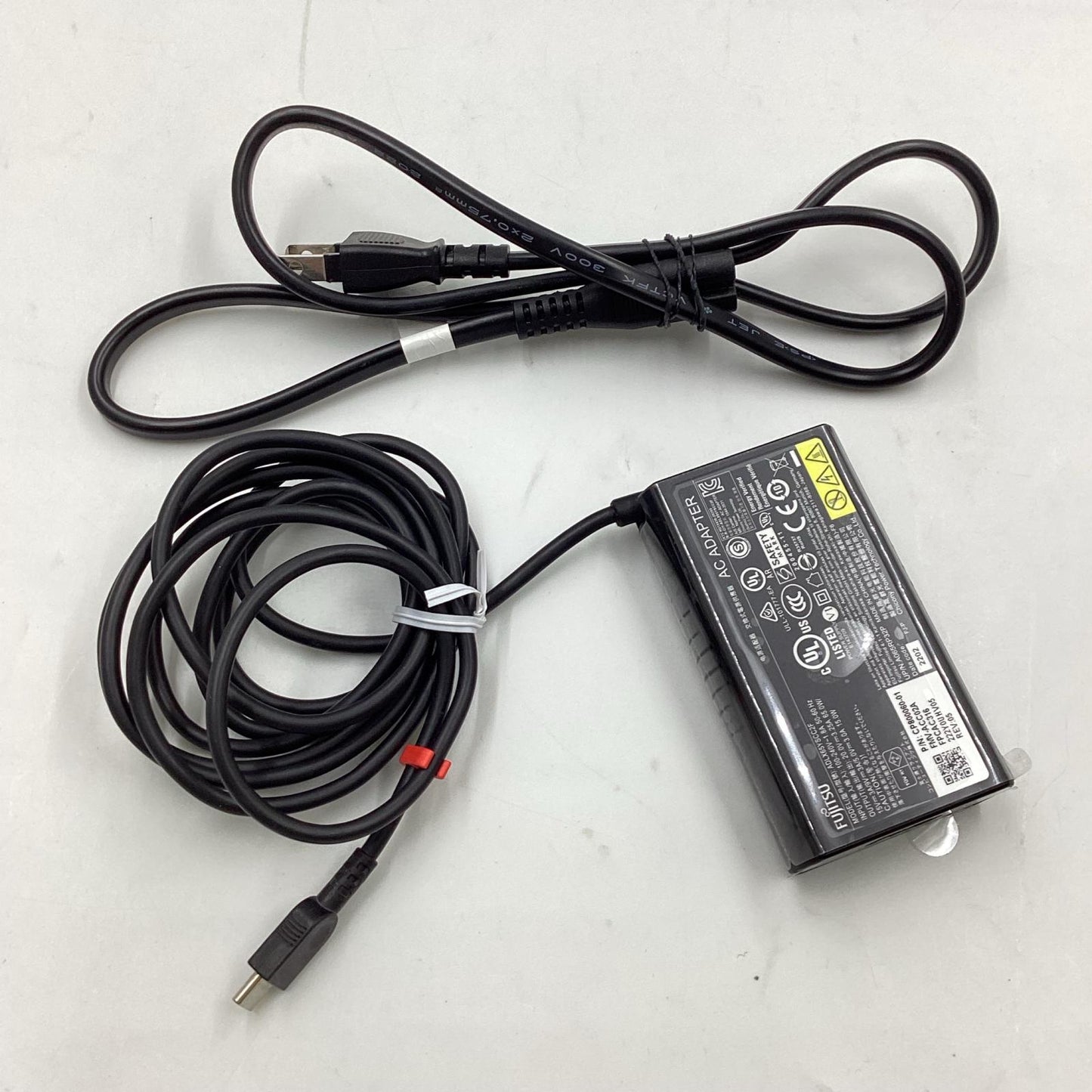 【全額返金保証】【最速発送】富士通 FMV Chromebook WM1/F3 FCBWF3M13T 11th Gen Intel(R) Core(TM) i3-1115G4 @ 3.00GHz 4GB eMMC 64GB 動作確認済
