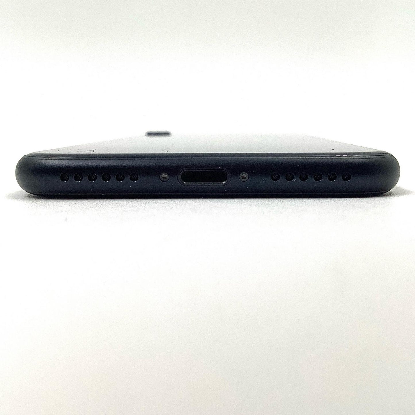 【全額返金保証】【最速発送】Apple iPhone iPhone SE(第3世代) 128GB ミッドナイト au 白ロム 超美品 動作確認済 100%