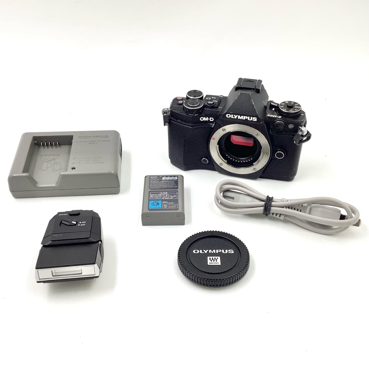 【最速発送】OLYMPUS デジタル一眼 OM-D E-M5 Mark II ボディ ブラック【難有】