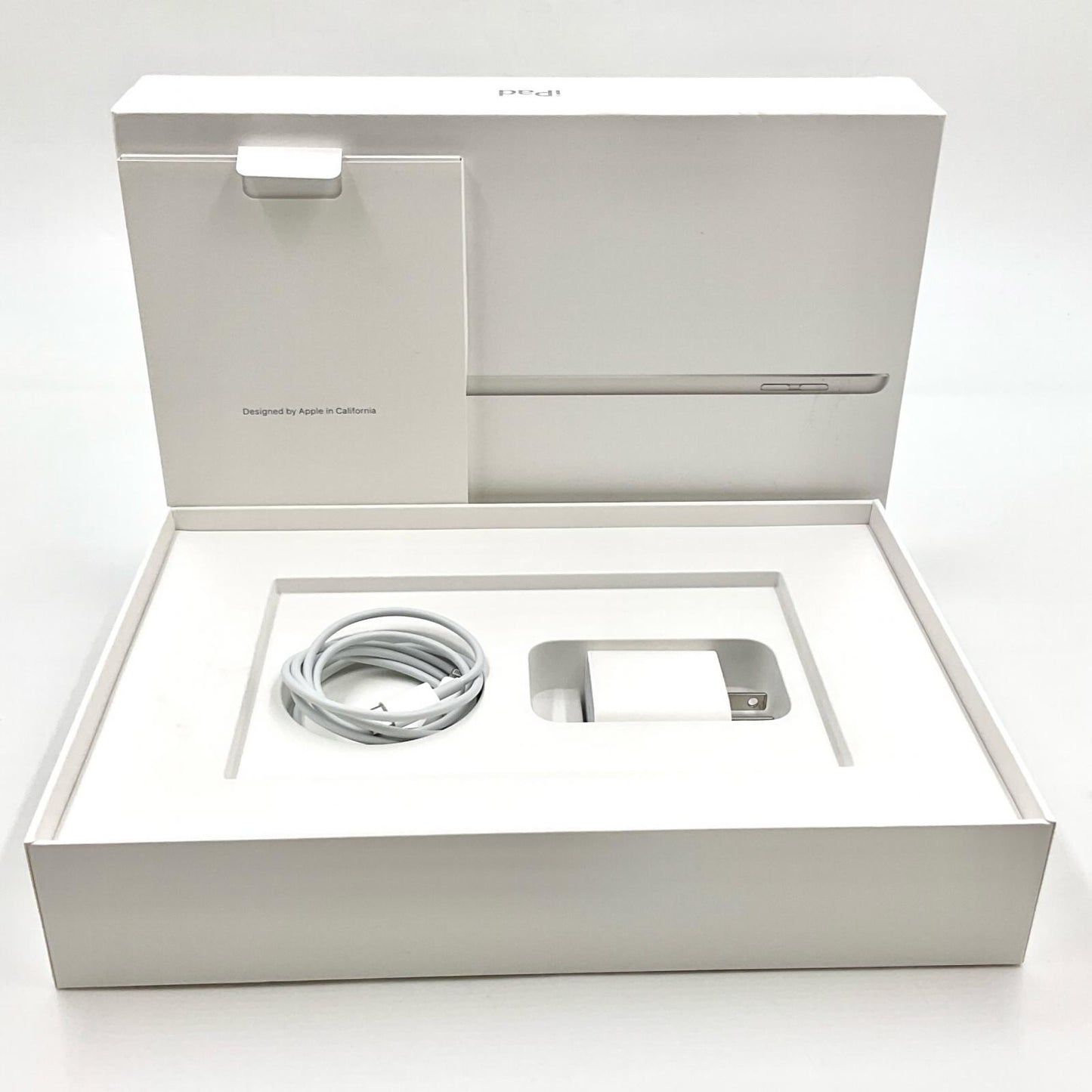 【全額返金保証】【最速発送】Apple iPad iPad 10.2インチ 第9世代 64GB シルバー Wi-Fi 動作確認済