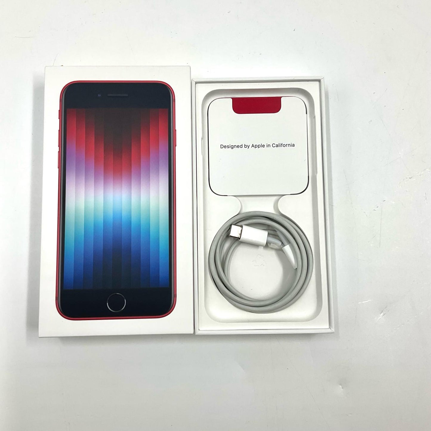 【全額返金保証】【最速発送】Apple iPhone iPhone SE(第3世代) 64GB (PRODUCT)RED au SIMフリー 白ロム 動作確認済 89%