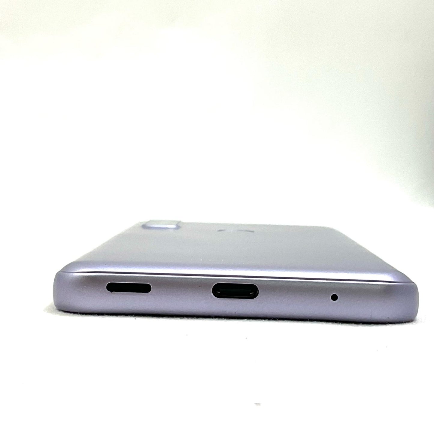 【全額返金保証】【最速発送】富士通 arrows We 64GB パープル docomo F-51B 白ロム 美品 動作確認済