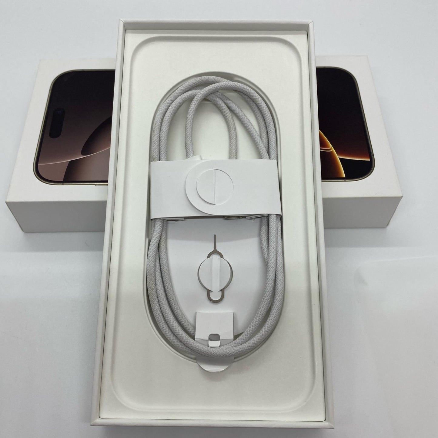 【全額返金保証】【最速発送】Apple iPhone iPhone 16 Pro Max 256GB デザートチタニウム SIMフリー 超美品 動作確認済 100%