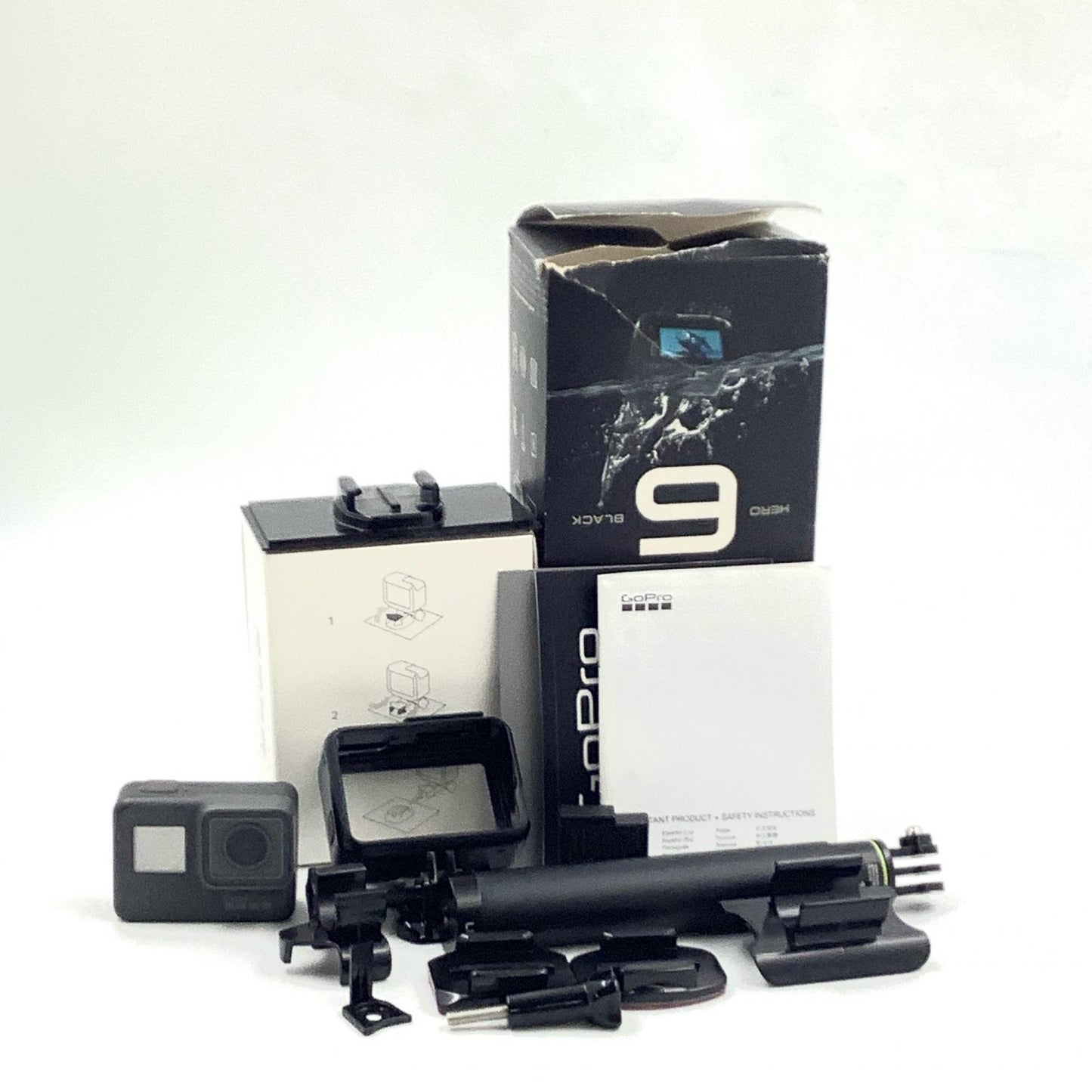 【全額返金保証】【最速発送】GoPro HERO6 Black CHDHX-601-FW 動作確認済